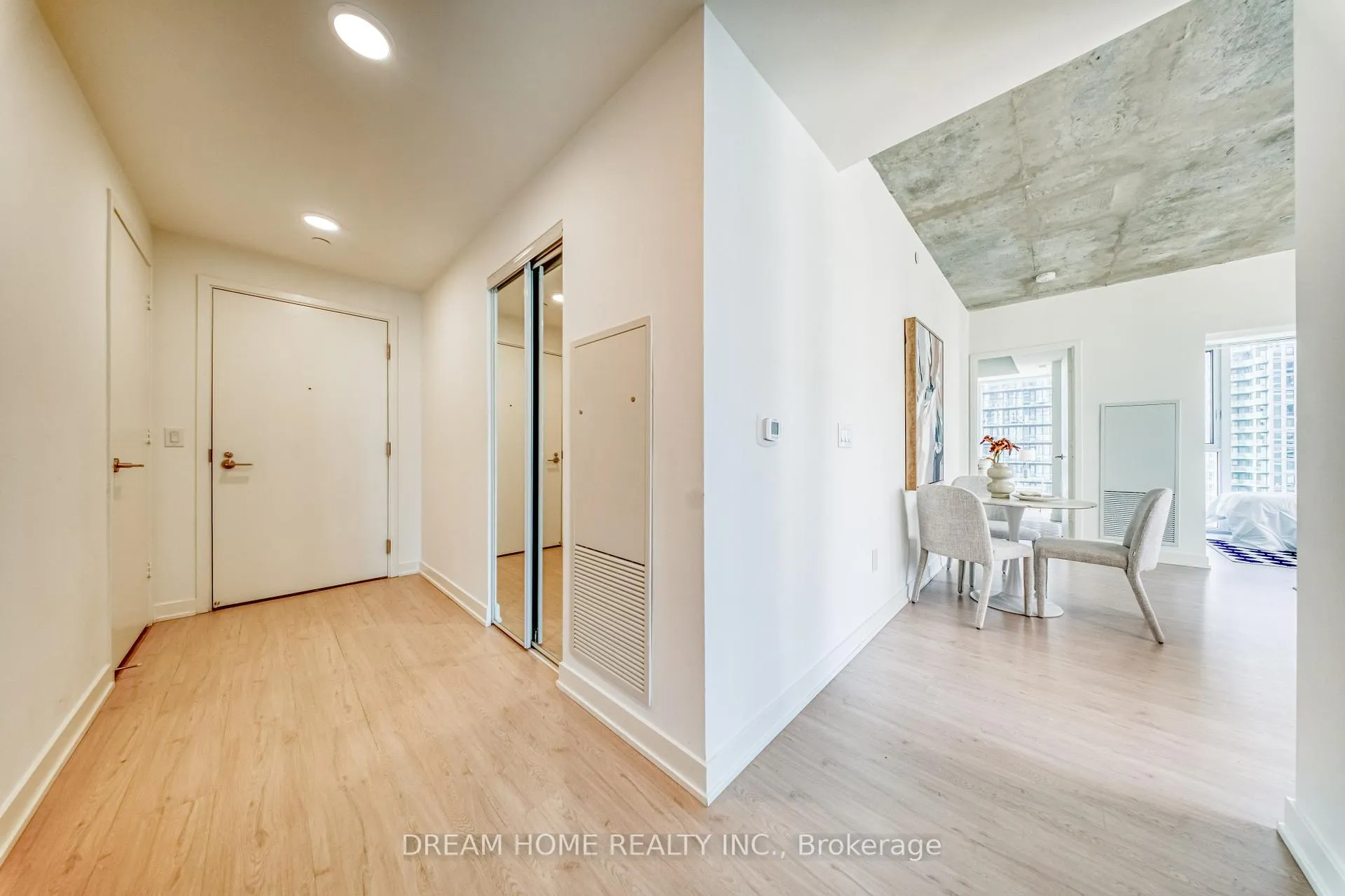 Photo 21 of Unit 2204, 65 Mutual Street, Toronto, Church-Yonge Corridor — HOMEH