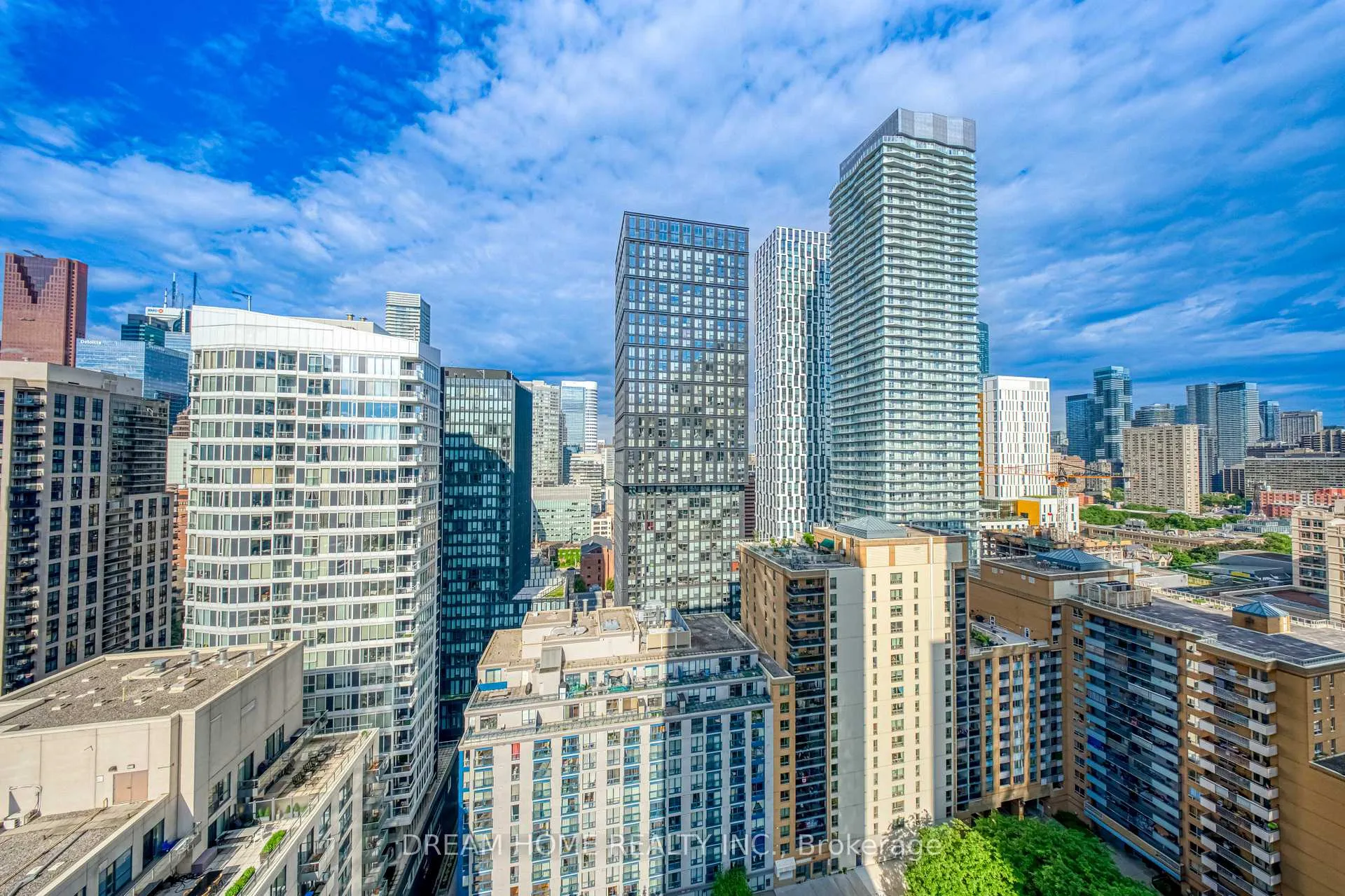 Photo 32 of Unit 2204, 65 Mutual Street, Toronto, Church-Yonge Corridor — HOMEH