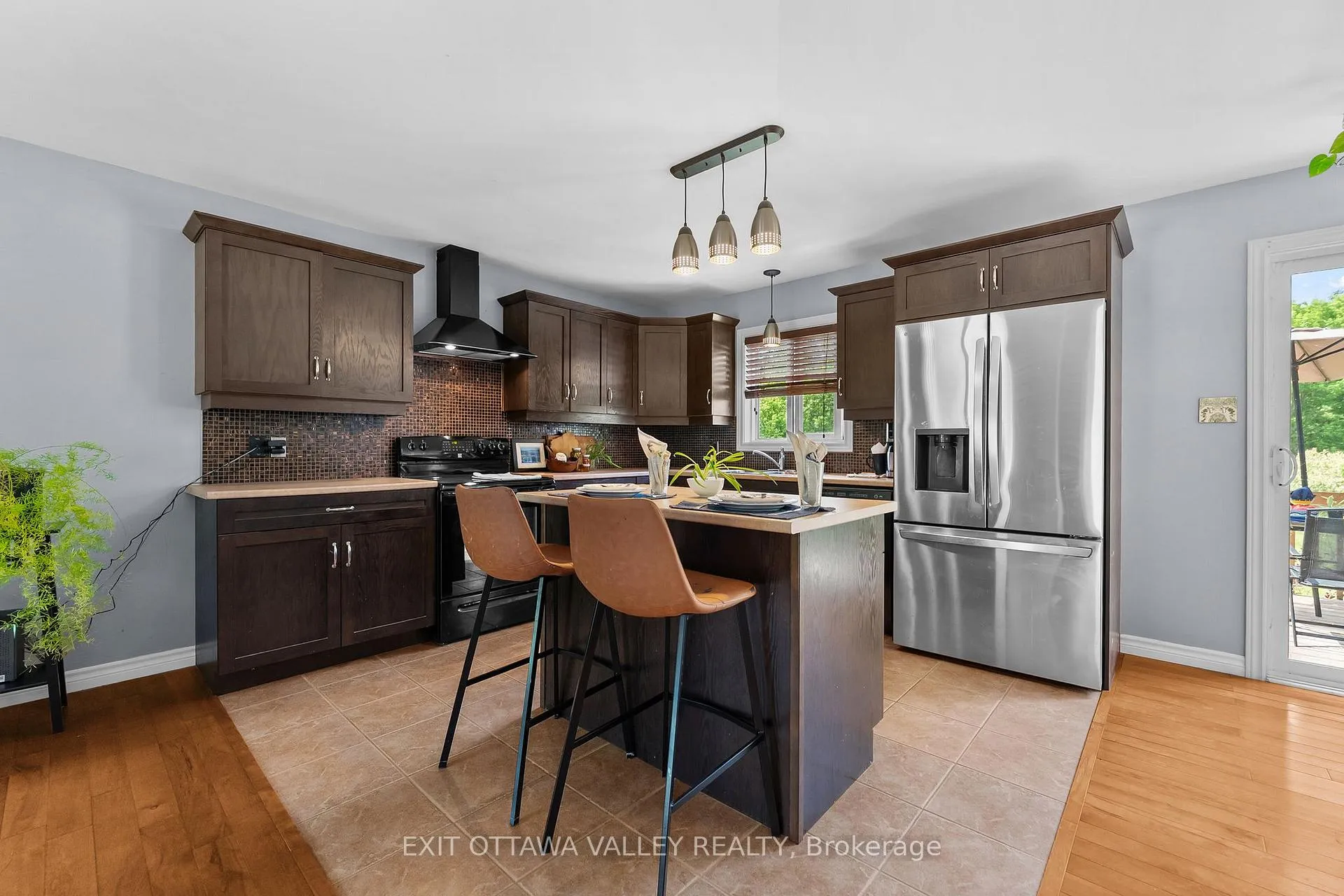 Photo 13 of 9 Minto Street, Whitewater Region, Beachburg — HOMEH