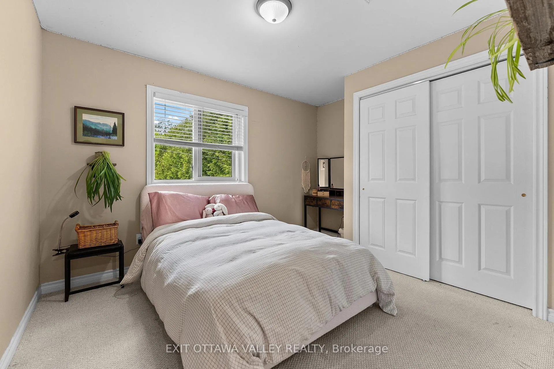 Photo 19 of 9 Minto Street, Whitewater Region, Beachburg — HOMEH