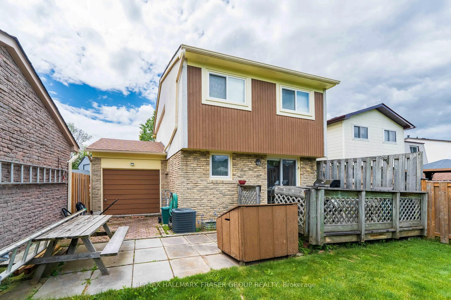 Photo 12 of 39 Ivanic Court, Whitby, Pringle Creek — HOMEH