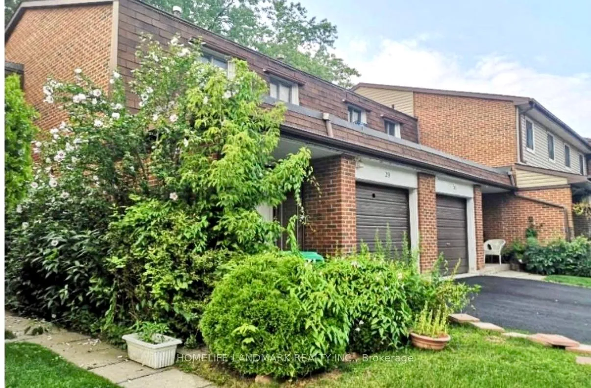 Photo 2 of Unit 29 Basement, 3025 Cedarglen Gate, Mississauga, Erindale — HOMEH
