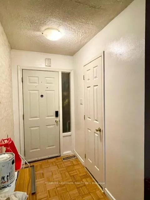 Photo 3 of Unit 29 Basement, 3025 Cedarglen Gate, Mississauga, Erindale — HOMEH