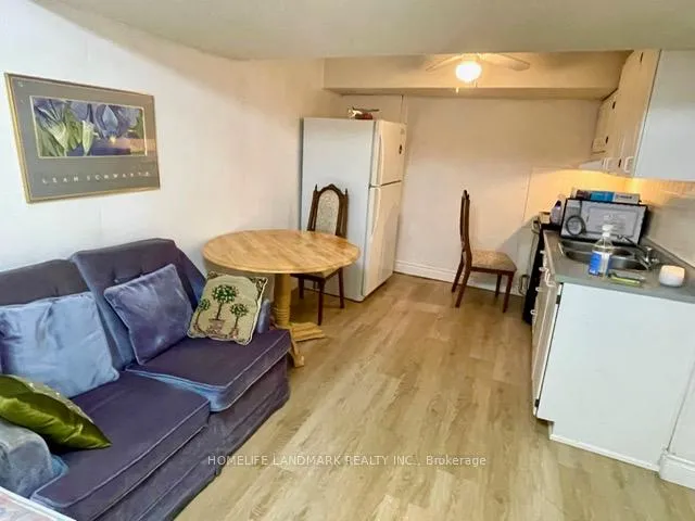 Photo 6 of Unit 29 Basement, 3025 Cedarglen Gate, Mississauga, Erindale — HOMEH