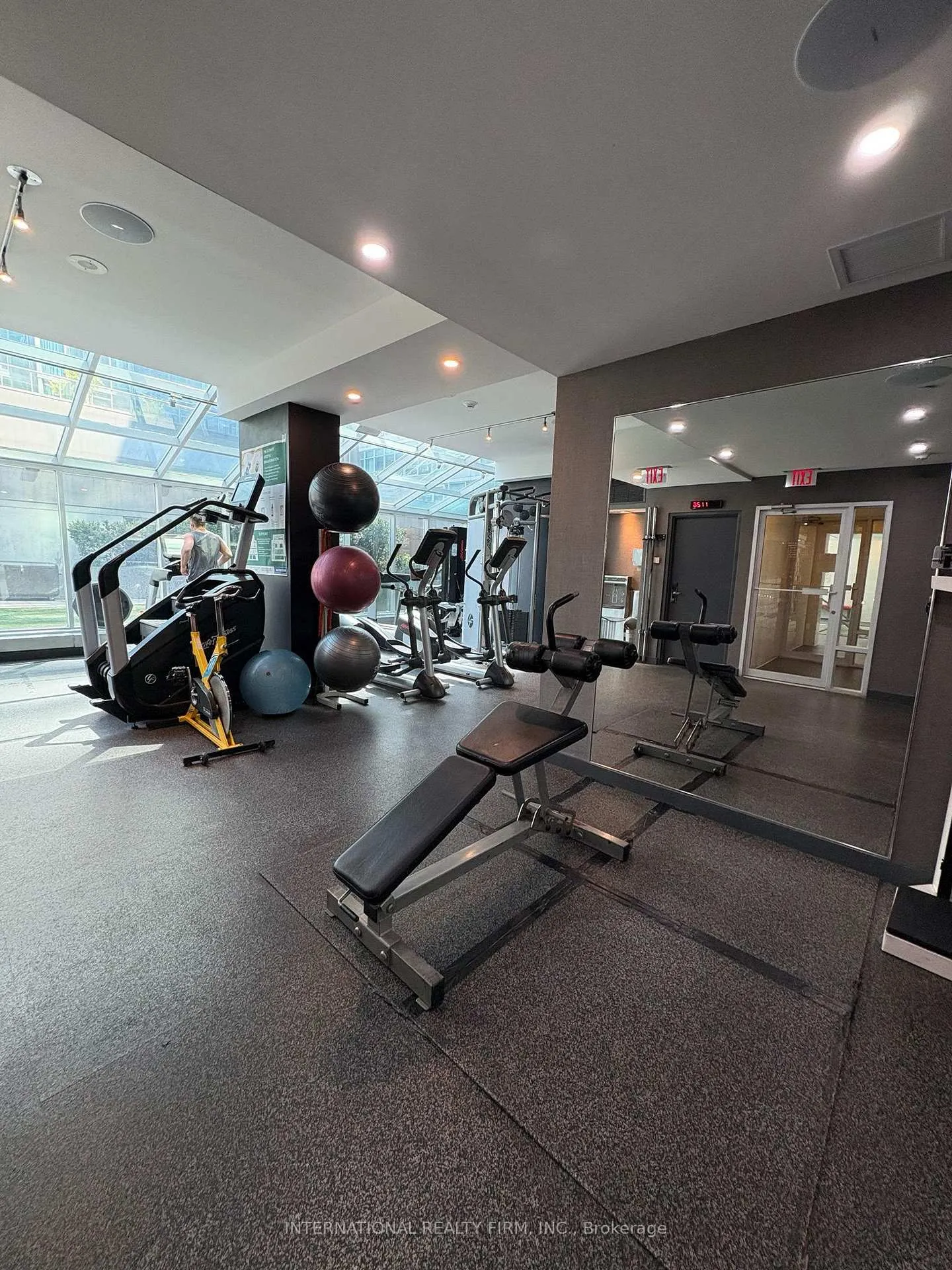 Photo 7 of Unit 1132, 36 Blue Jays Way, Toronto, Waterfront Communities — HOMEH