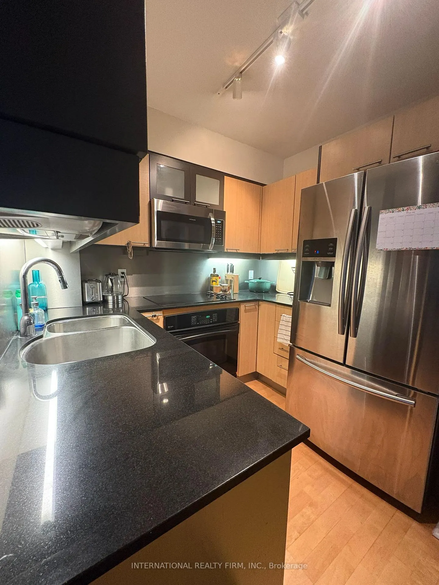 Photo 10 of Unit 1132, 36 Blue Jays Way, Toronto, Waterfront Communities — HOMEH