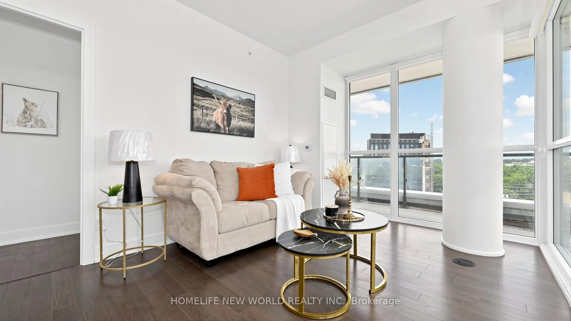 Photo 9 of Unit 802, 181 Bedford Road, Toronto, The Annex — HOMEH