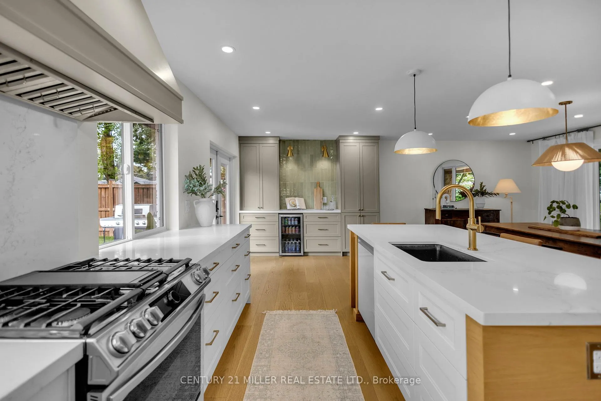 Photo 10 of 5211 Tamarac Drive, Burlington, Appleby — HOMEH