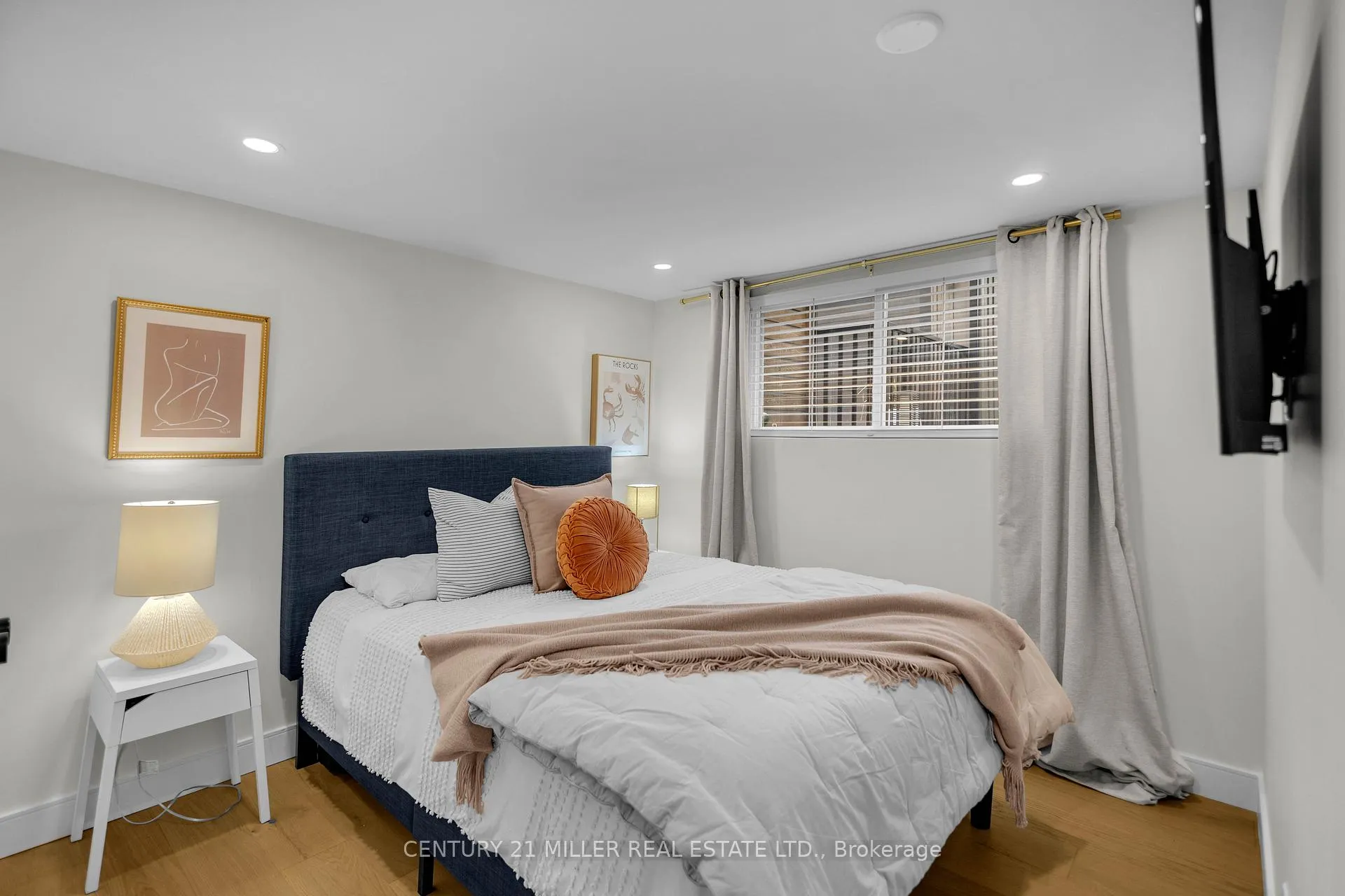 Photo 21 of 5211 Tamarac Drive, Burlington, Appleby — HOMEH