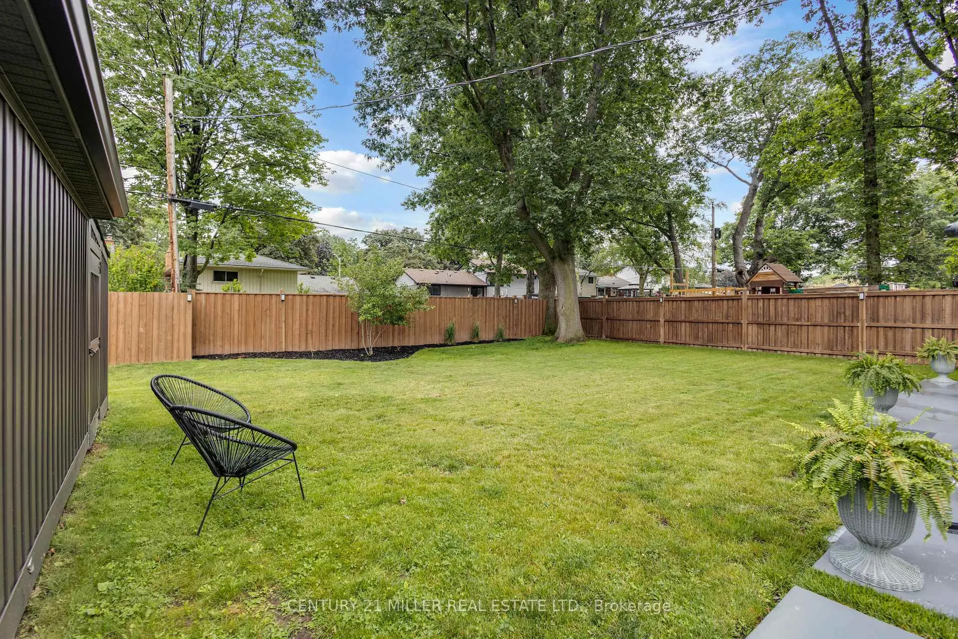 Photo 30 of 5211 Tamarac Drive, Burlington, Appleby — HOMEH