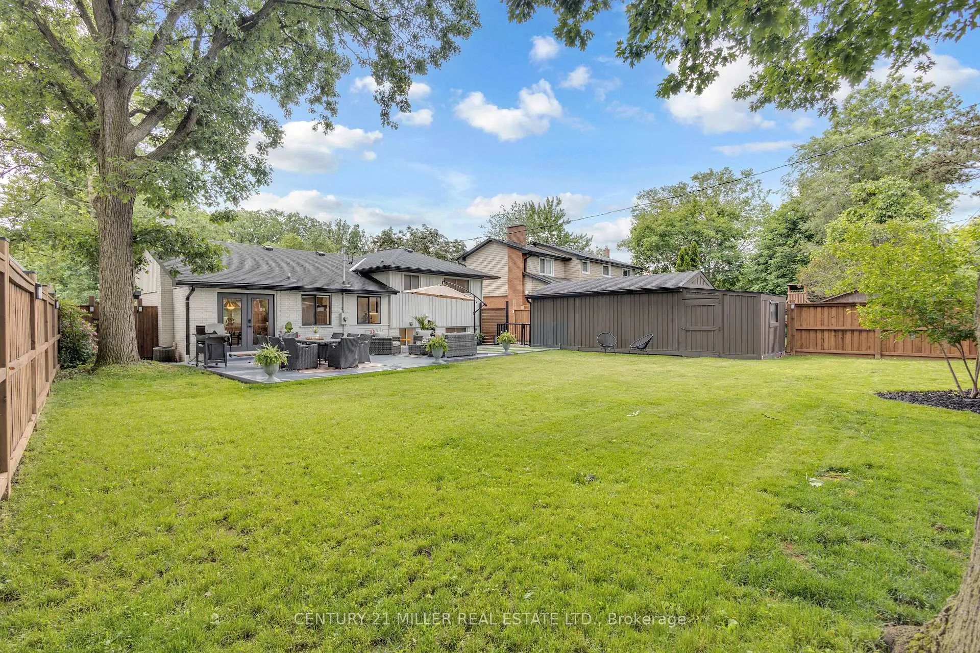 Photo 31 of 5211 Tamarac Drive, Burlington, Appleby — HOMEH