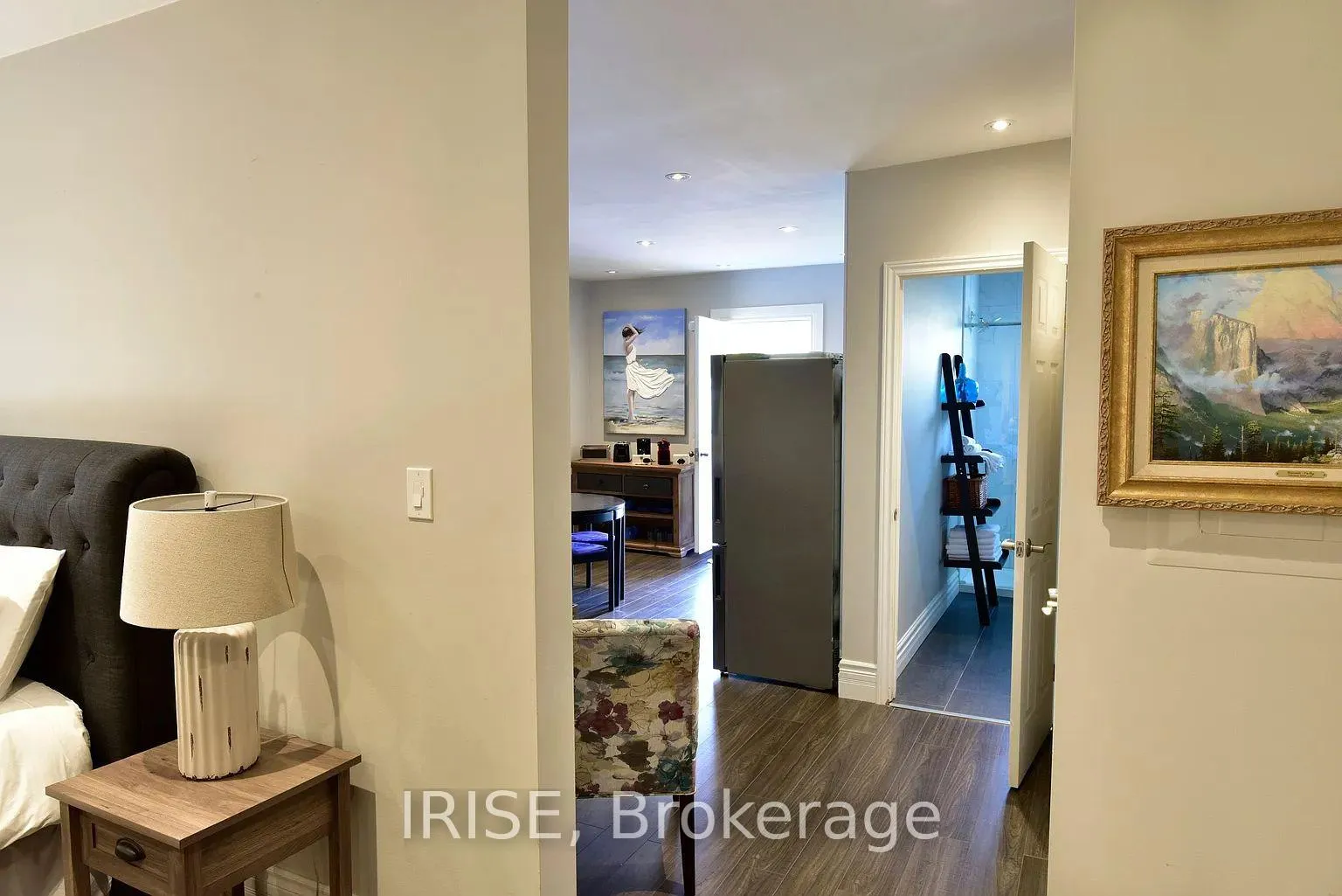 Photo 8 of Unit E, 2 Selwood Avenue E, Toronto, The Beaches — HOMEH