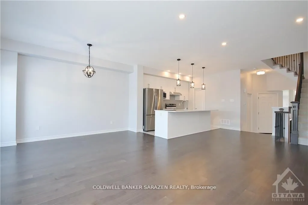 Photo 4 of 538 Sonmarg Crescent, Ottawa, Barrhaven - Half Moon Bay — HOMEH