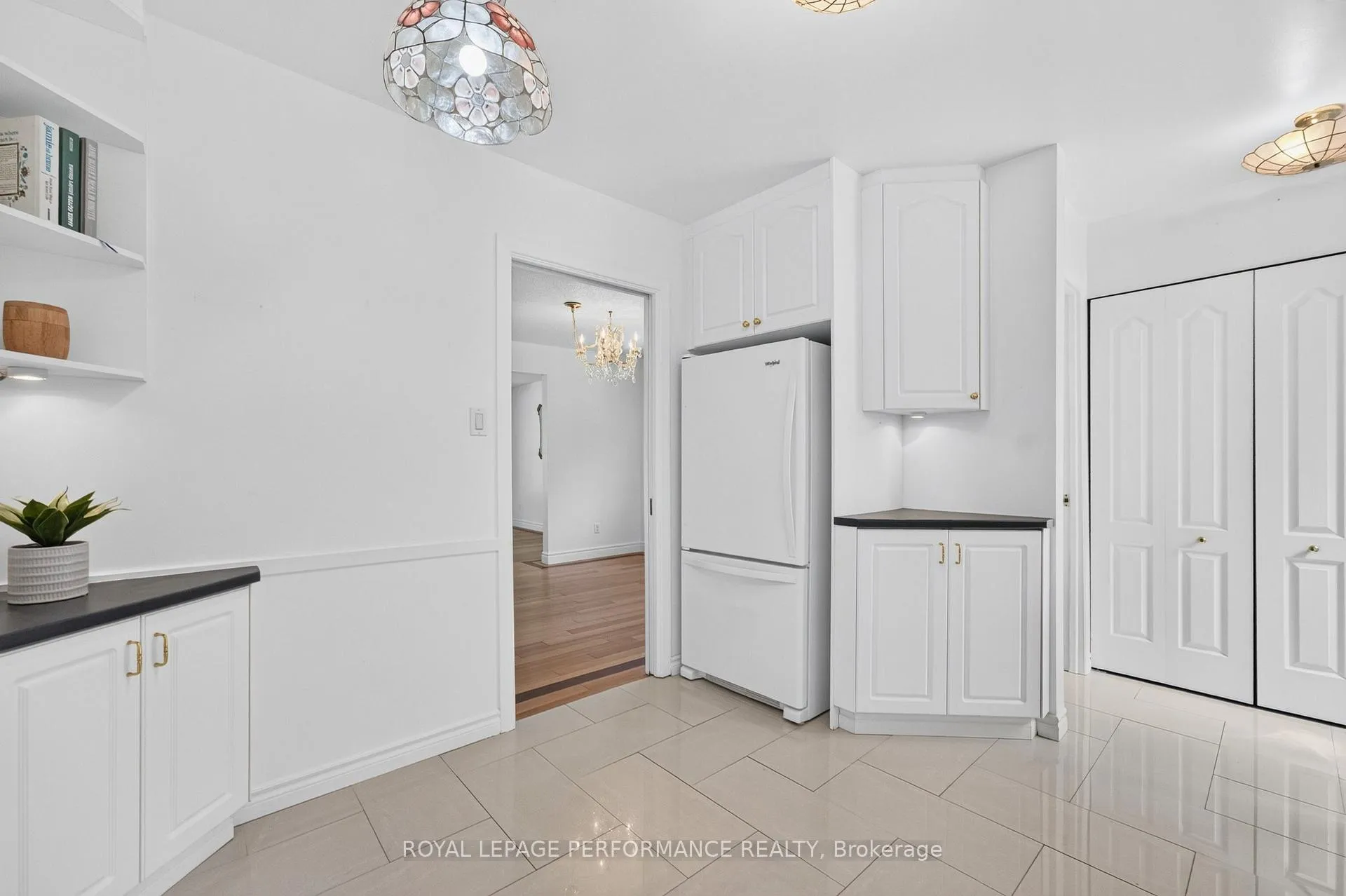 Photo 14 of 2365 Keystone Court, Ottawa, Blackburn Hamlet (South) — HOMEH