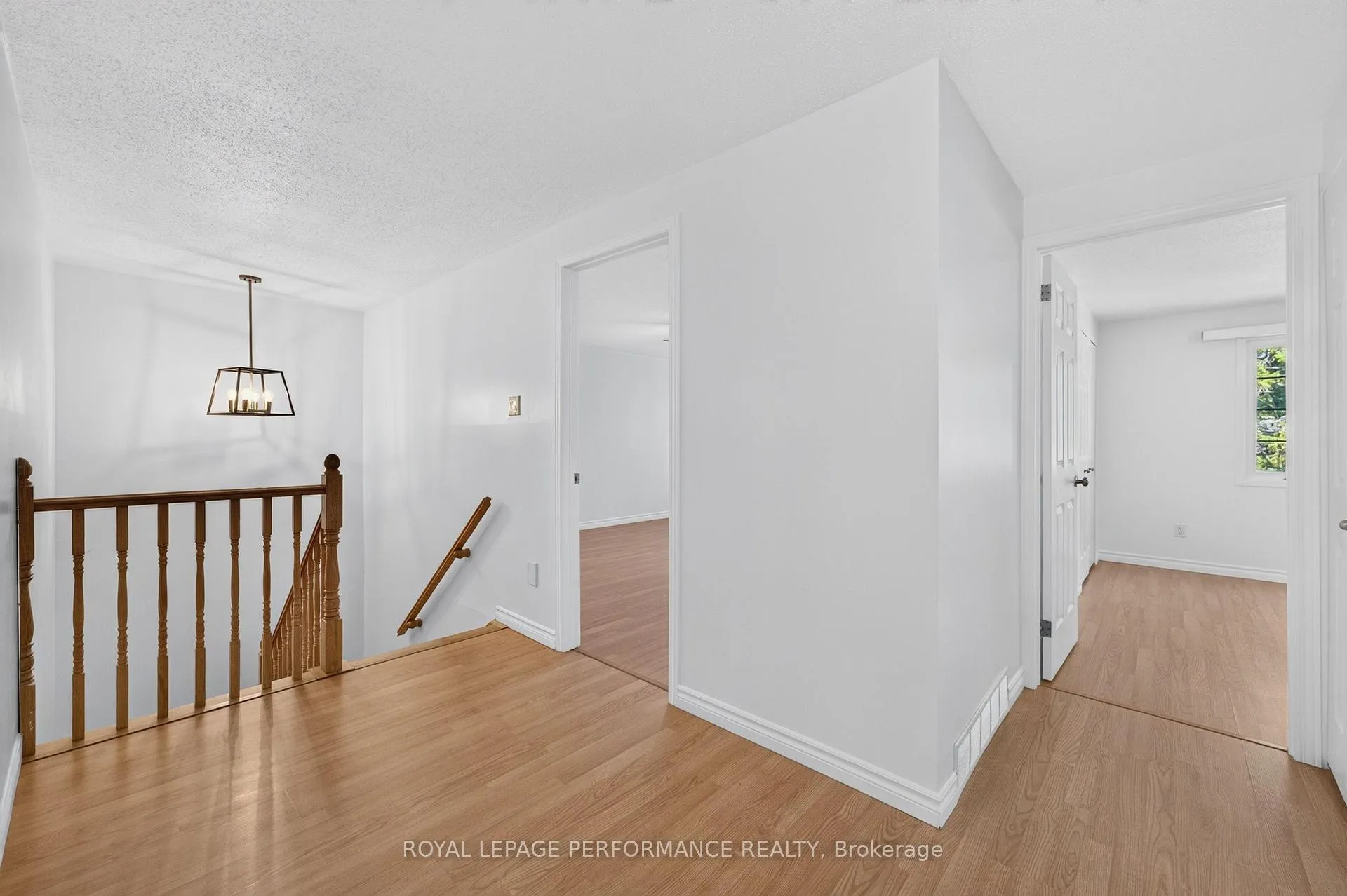 Photo 23 of 2365 Keystone Court, Ottawa, Blackburn Hamlet (South) — HOMEH