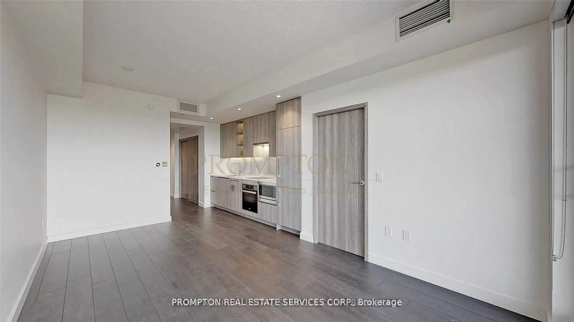 Photo 6 of Unit 2205, 95 Mcmahon Drive, North York, Bayview Village — HOMEH