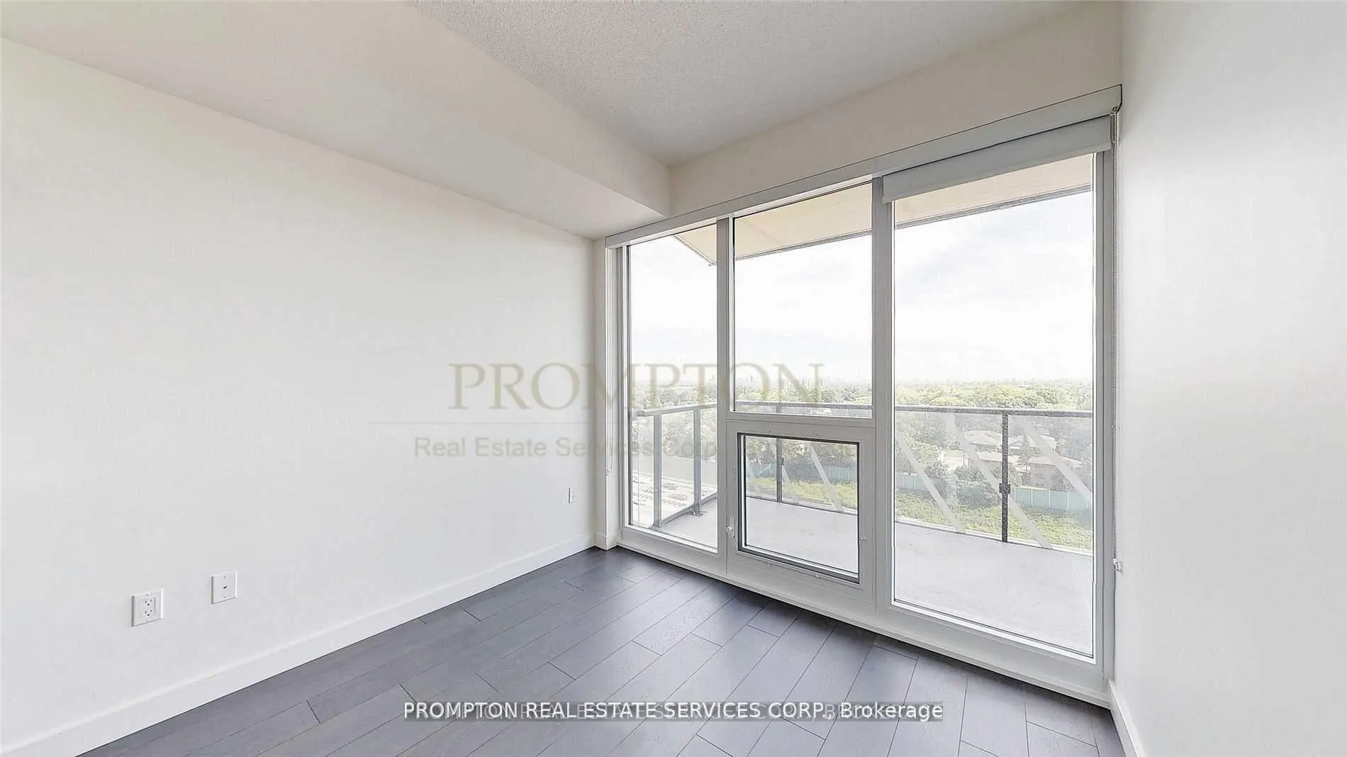 Photo 10 of Unit 2205, 95 Mcmahon Drive, North York, Bayview Village — HOMEH