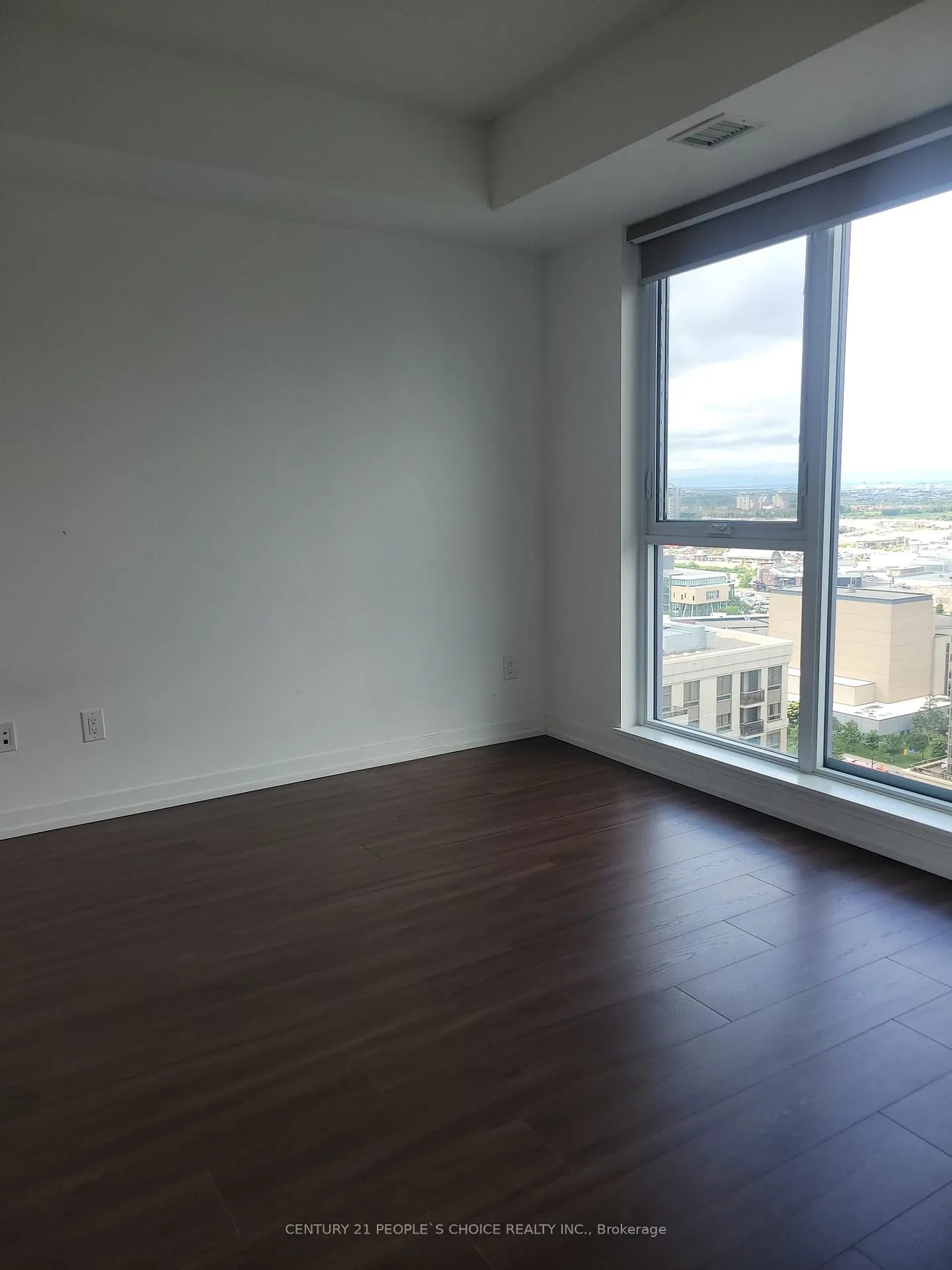 Photo 4 of Unit 2105, 4065 Confederation Parkway, Mississauga, City Centre — HOMEH