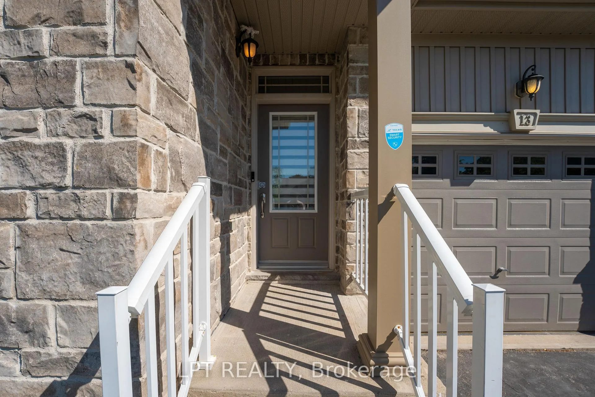 Photo 5 of Unit 13, 795 Laurelwood Drive, Waterloo, Columbia Forest/Clair Hills — HOMEH
