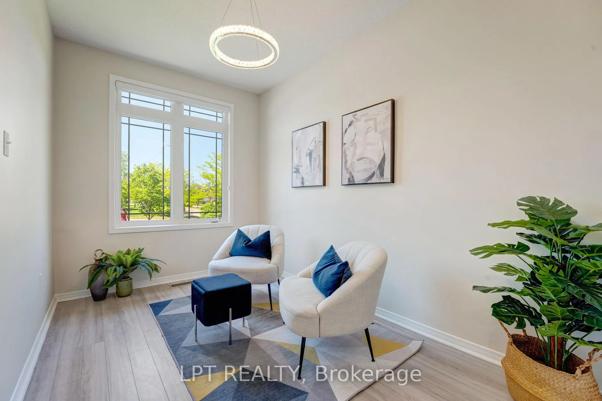Photo 6 of Unit 13, 795 Laurelwood Drive, Waterloo, Columbia Forest/Clair Hills — HOMEH