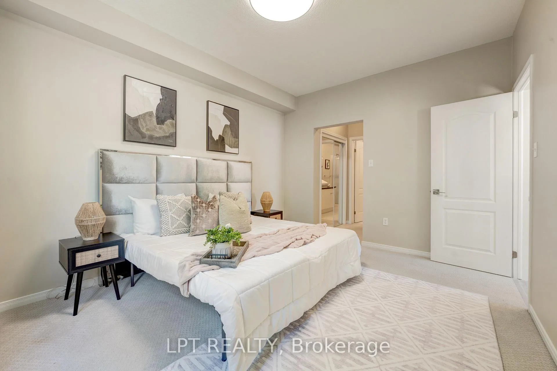 Photo 18 of Unit 13, 795 Laurelwood Drive, Waterloo, Columbia Forest/Clair Hills — HOMEH