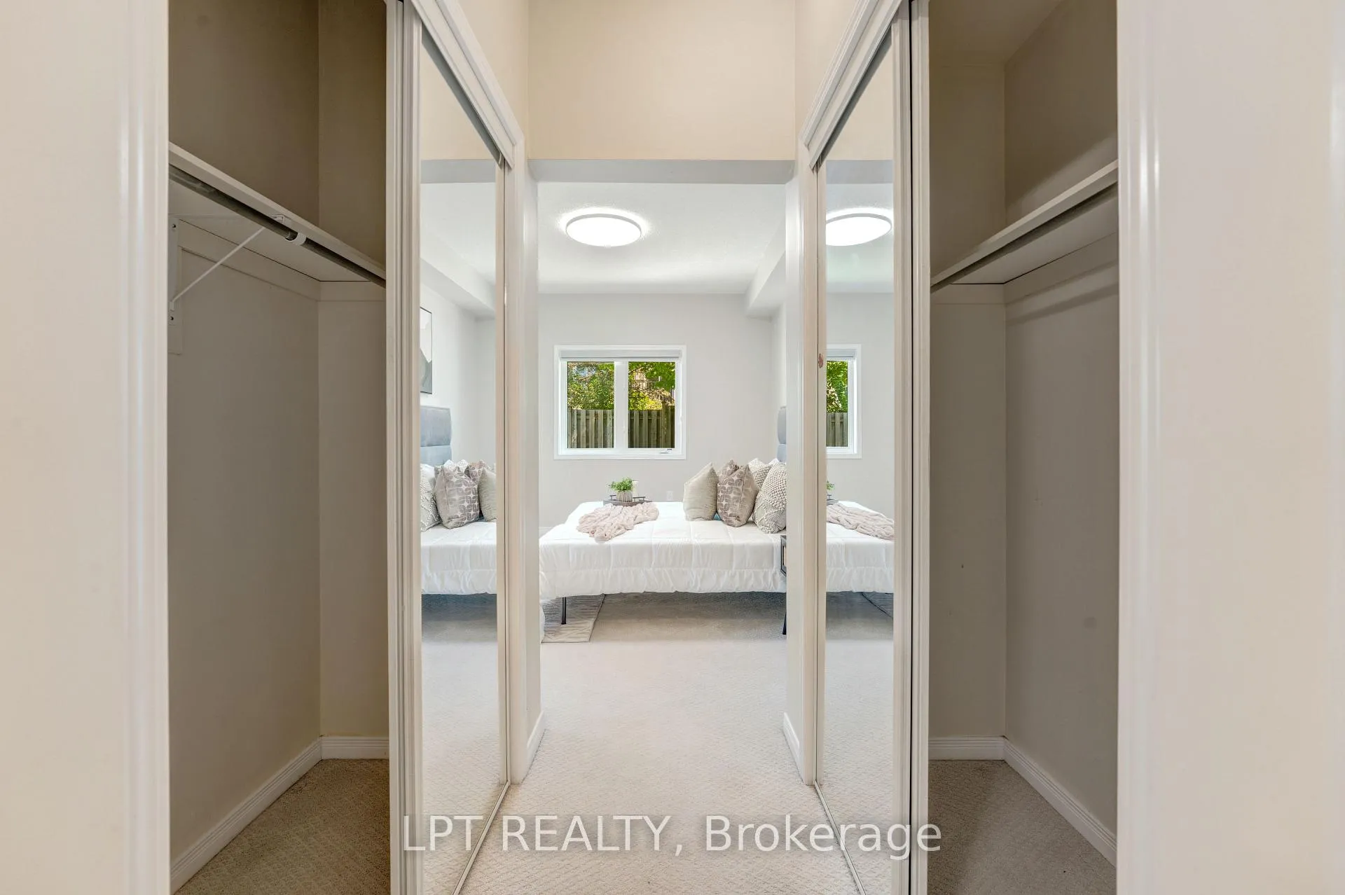 Photo 19 of Unit 13, 795 Laurelwood Drive, Waterloo, Columbia Forest/Clair Hills — HOMEH