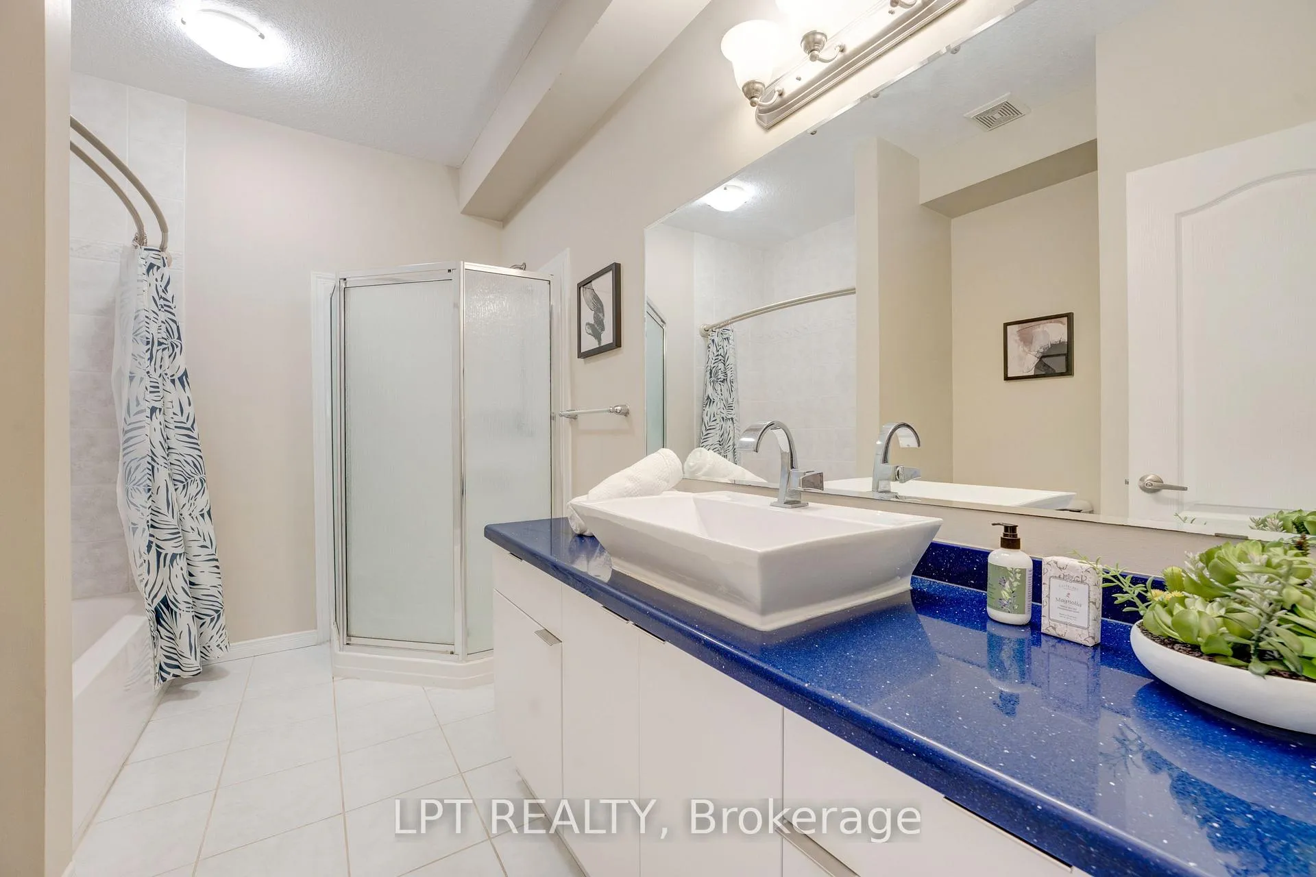 Photo 21 of Unit 13, 795 Laurelwood Drive, Waterloo, Columbia Forest/Clair Hills — HOMEH
