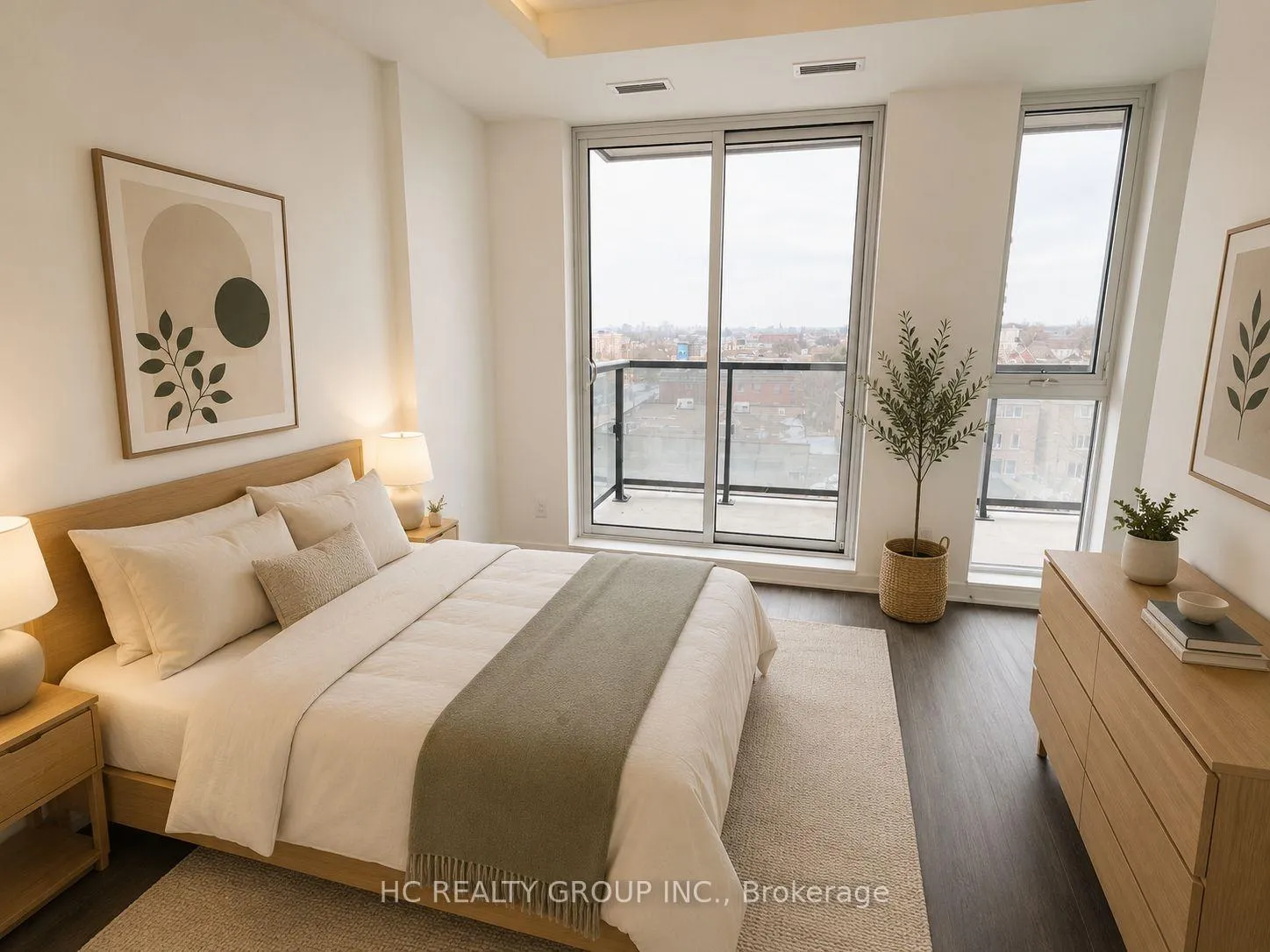 Photo 10 of Unit 708, 185 Alberta Avenue, Toronto, Oakwood Village — HOMEH