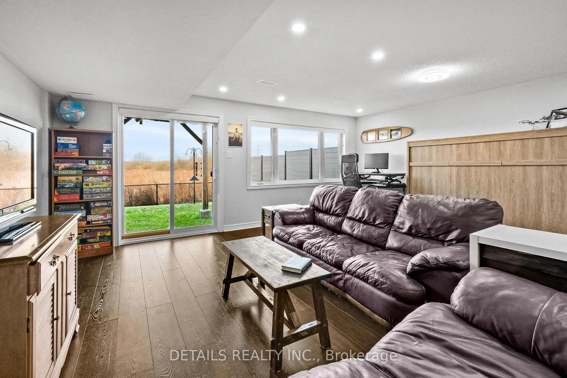 Photo 36 of 756 Dearborn Private, Ottawa, Blossom Park/Kemp Park/Findlay Creek — HOMEH