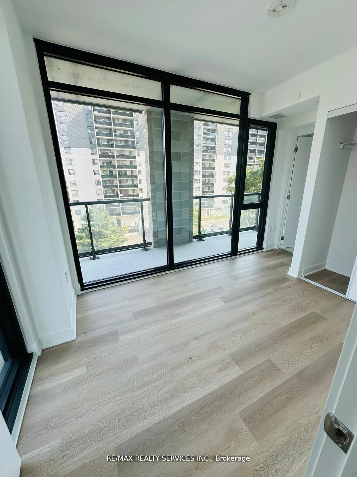 Photo 17 of Unit 409, 86 Dundas Street E, Mississauga, Cooksville — HOMEH