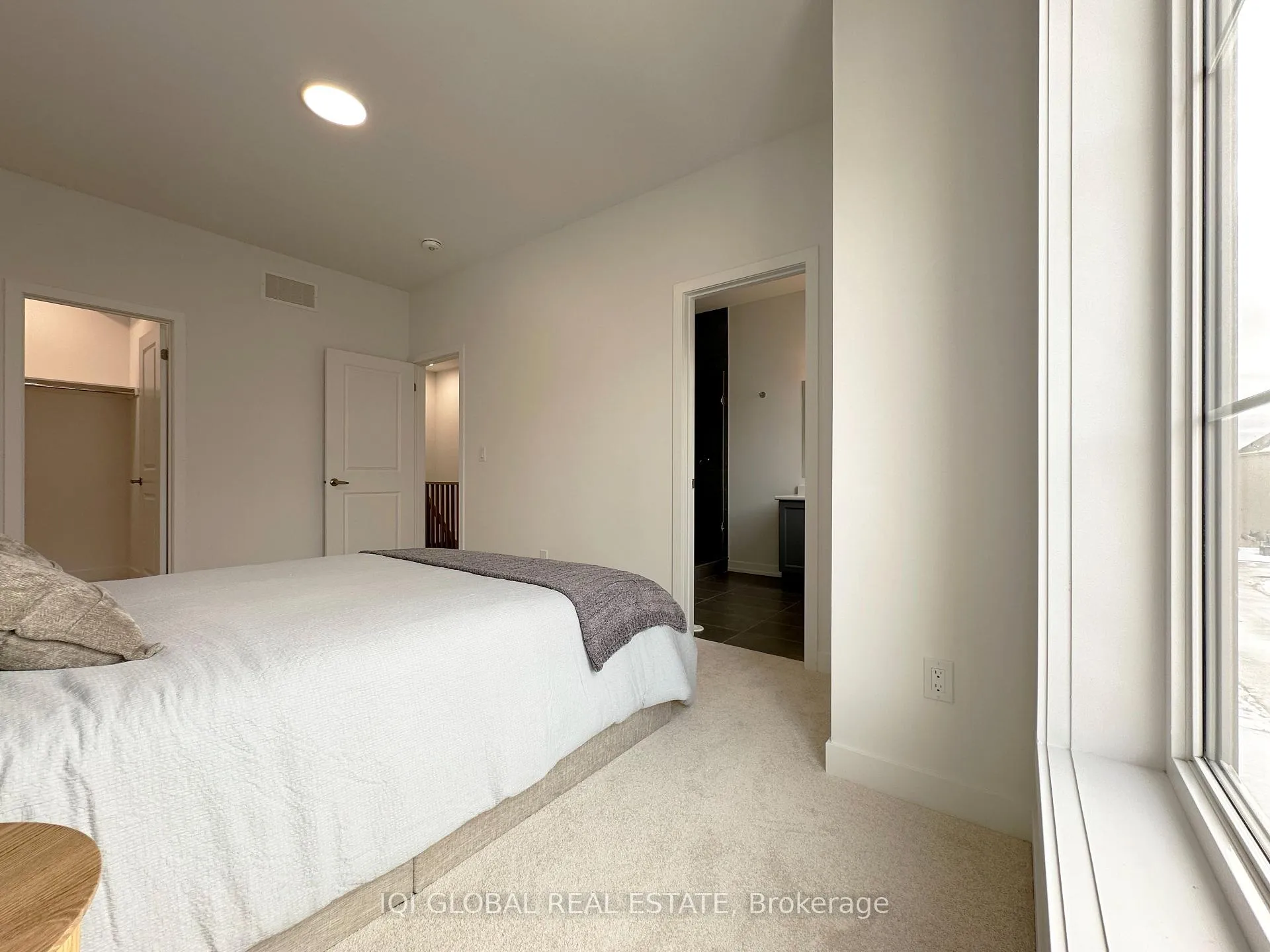 Photo 14 of Unit 403, 1655 Palmers Sawmill Road, Pickering, Duffin Heights — HOMEH