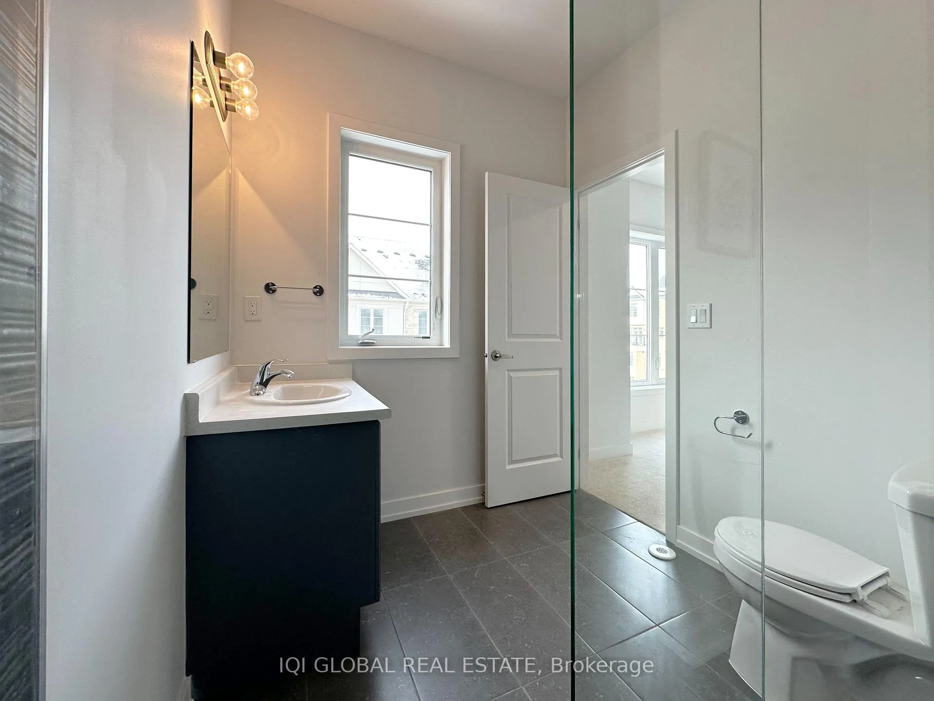 Photo 16 of Unit 403, 1655 Palmers Sawmill Road, Pickering, Duffin Heights — HOMEH