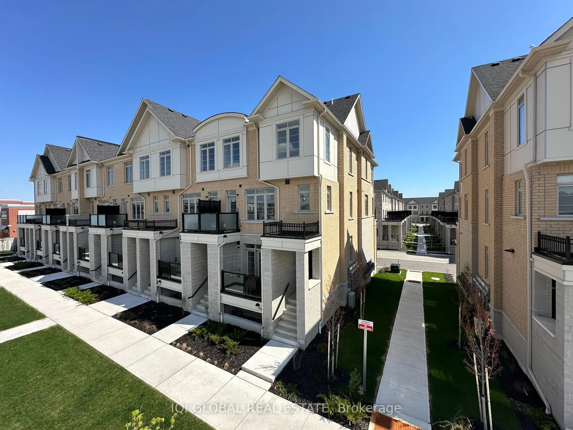 Photo 1 of Unit 211, 1655 Palmers Sawmill Road, Pickering, Duffin Heights — HOMEH