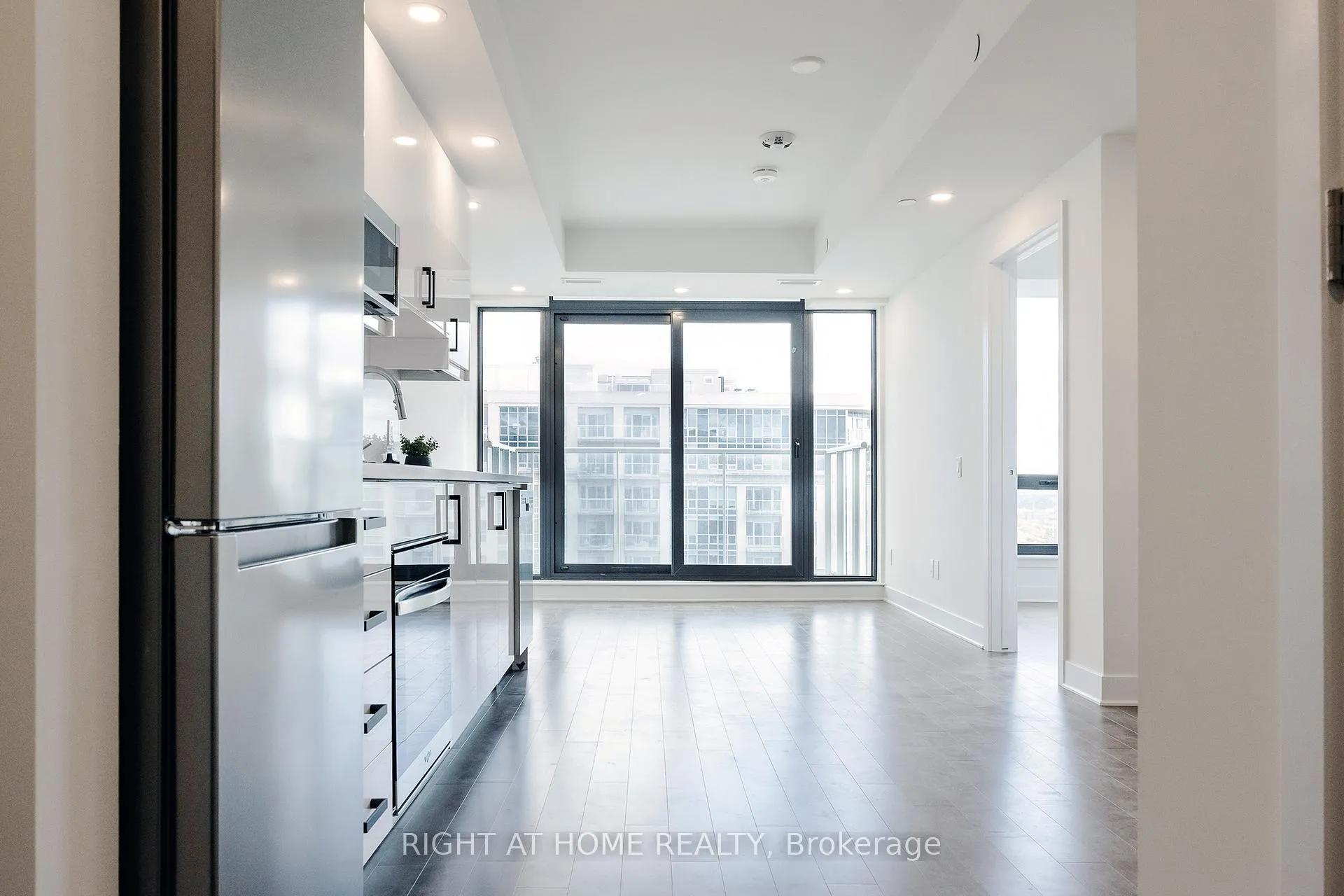 Photo 5 of Unit 2508, 180 George Street, Ottawa, Lower Town/Byward Market — HOMEH