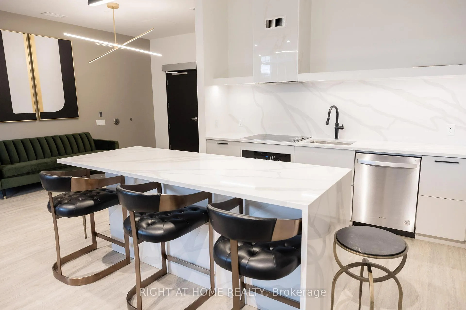 Photo 23 of Unit 2508, 180 George Street, Ottawa, Lower Town/Byward Market — HOMEH