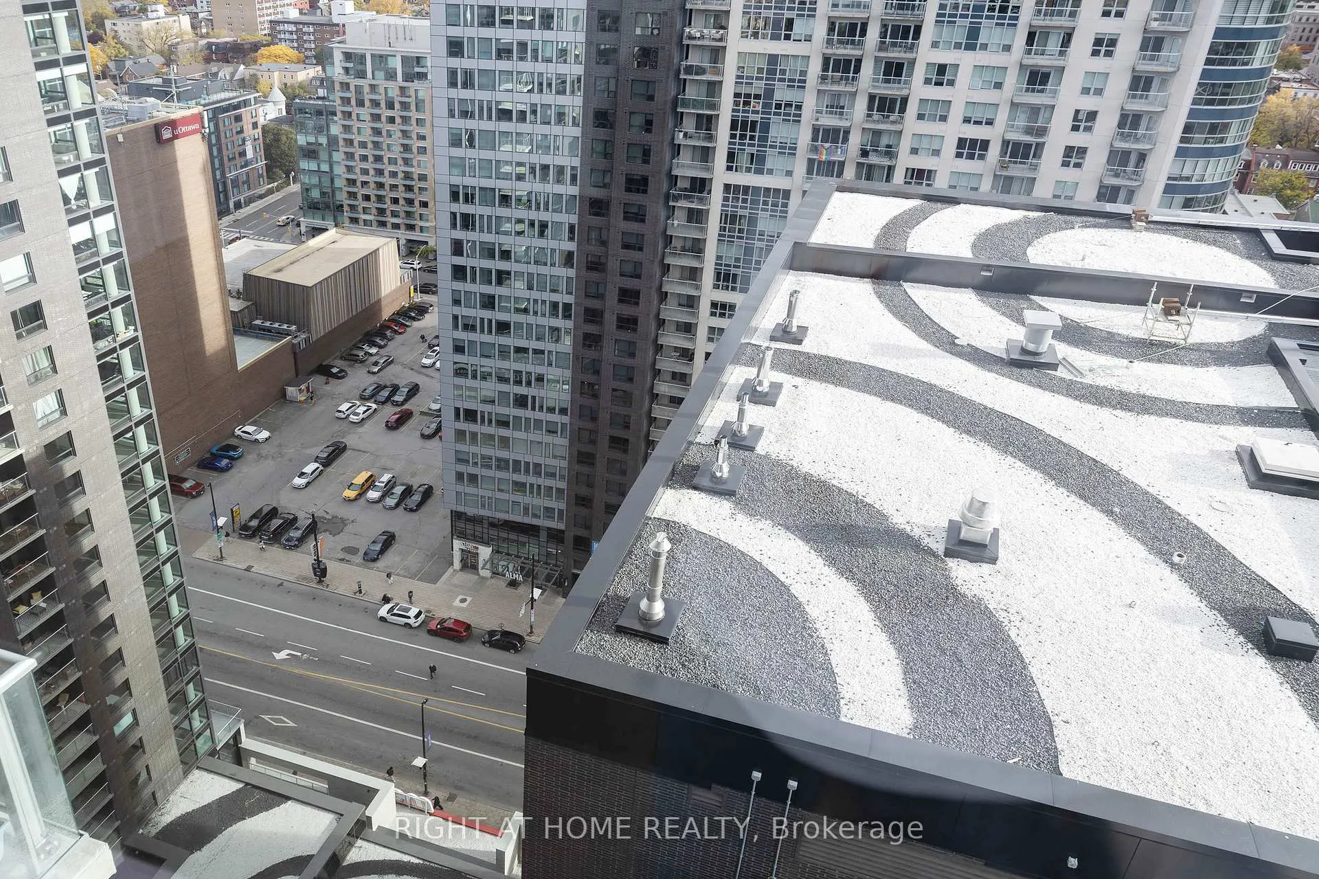 Photo 37 of Unit 2508, 180 George Street, Ottawa, Lower Town/Byward Market — HOMEH