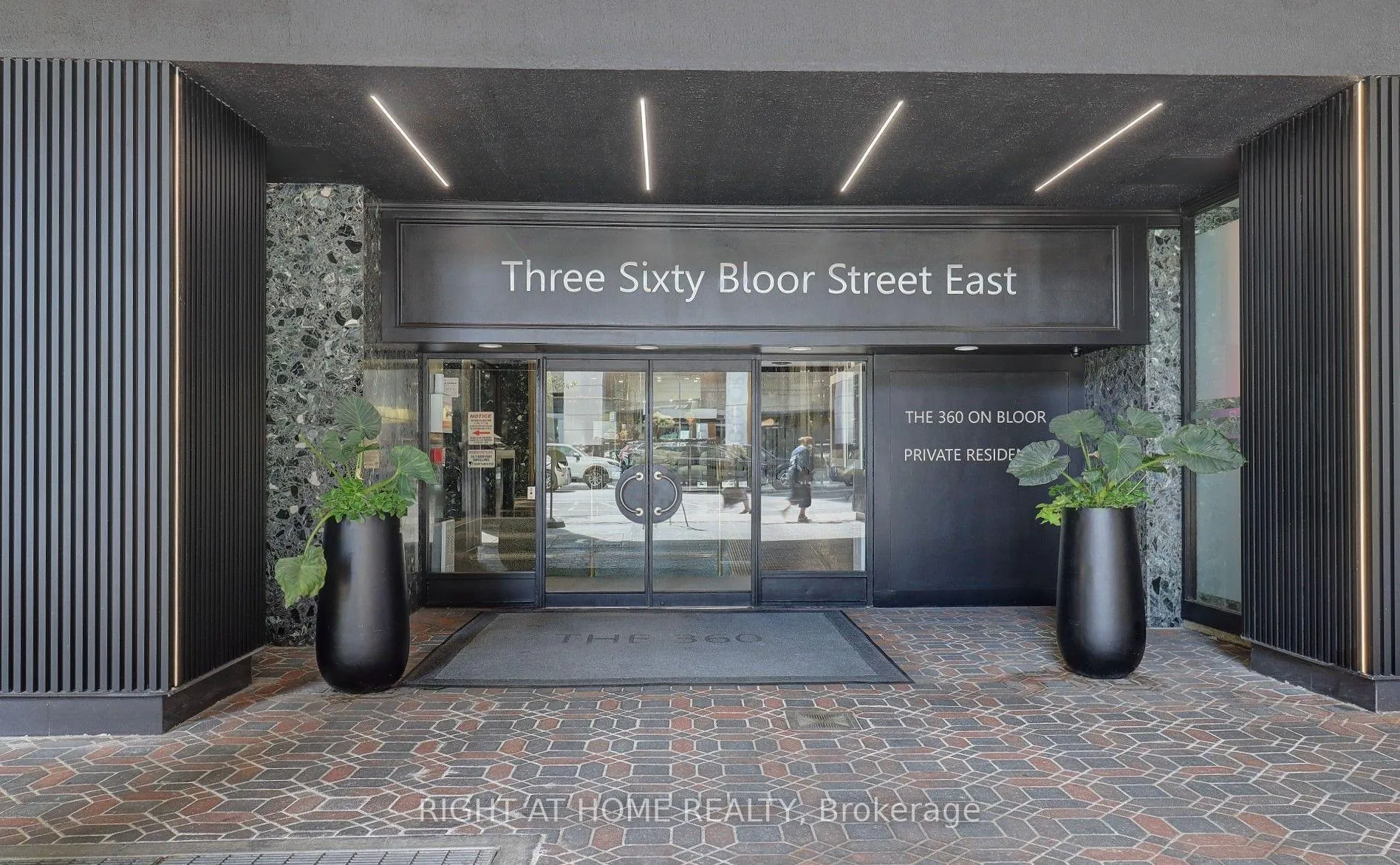 Photo 12 of Unit 411, 360 Bloor Street E, Toronto, Rosedale-Moore Park — HOMEH