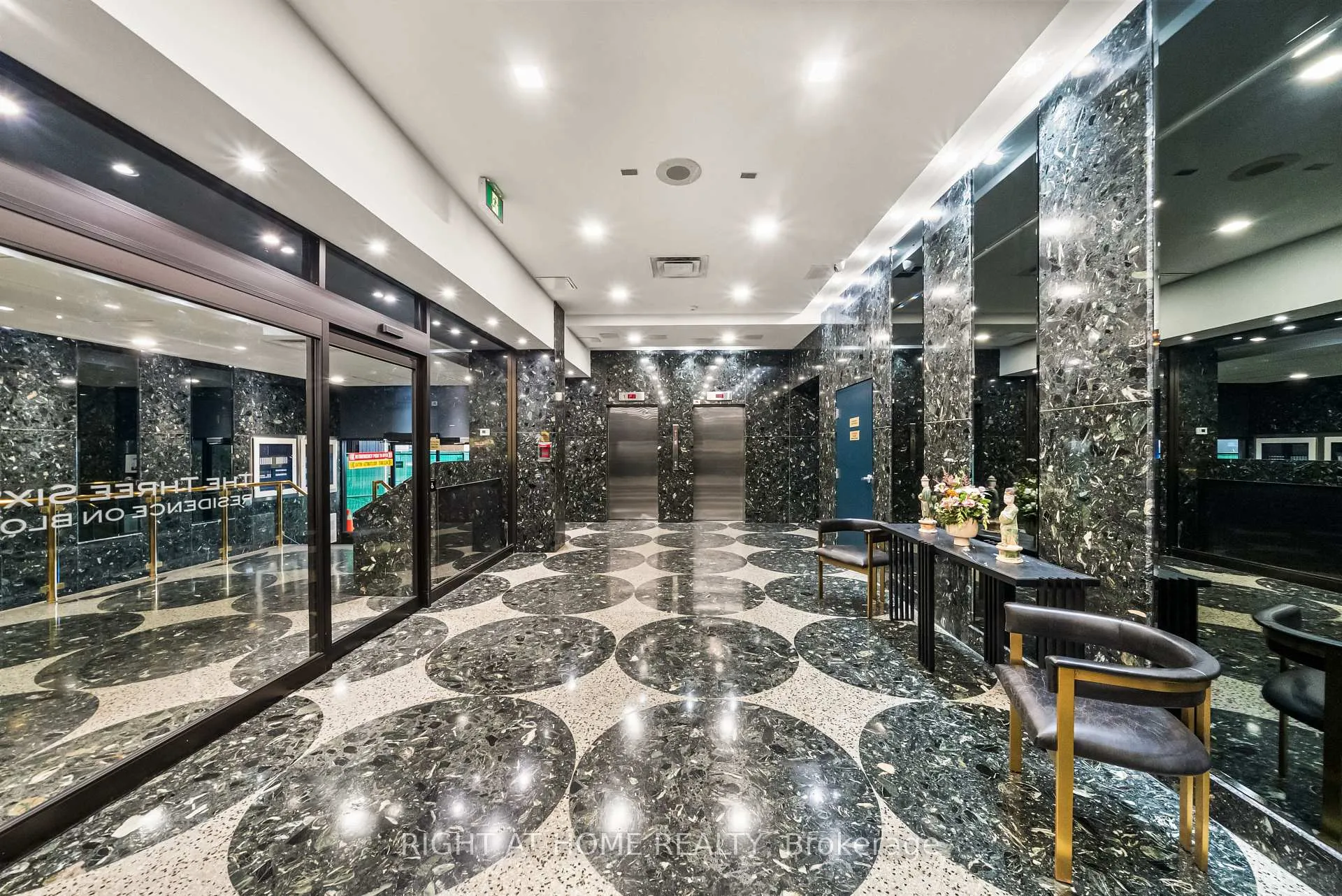 Photo 14 of Unit 411, 360 Bloor Street E, Toronto, Rosedale-Moore Park — HOMEH