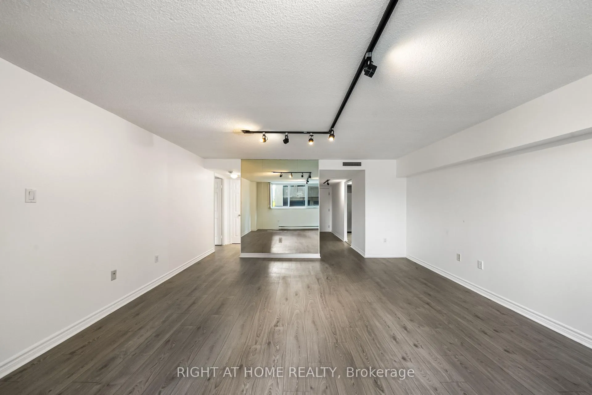 Photo 23 of Unit 411, 360 Bloor Street E, Toronto, Rosedale-Moore Park — HOMEH