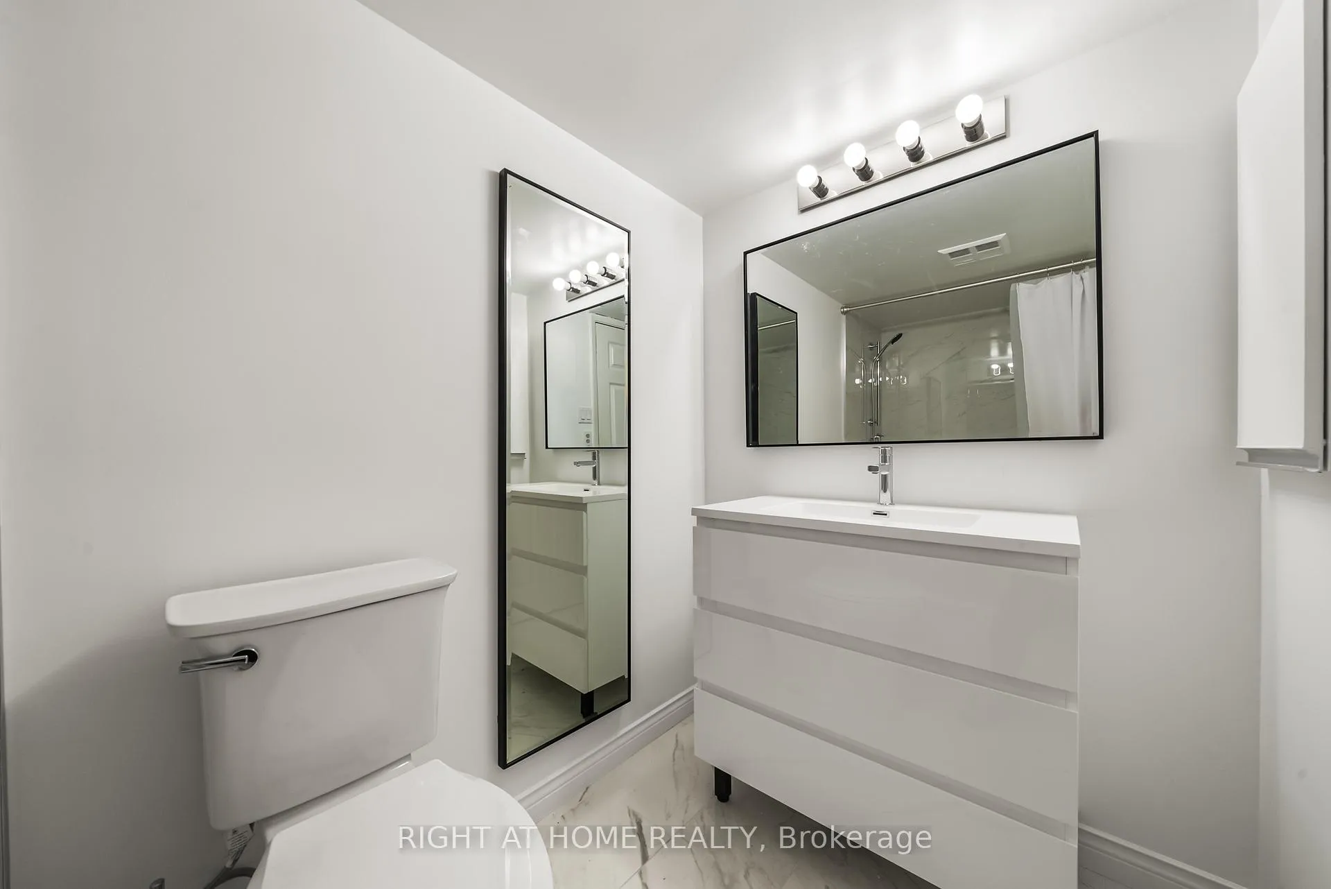 Photo 30 of Unit 411, 360 Bloor Street E, Toronto, Rosedale-Moore Park — HOMEH
