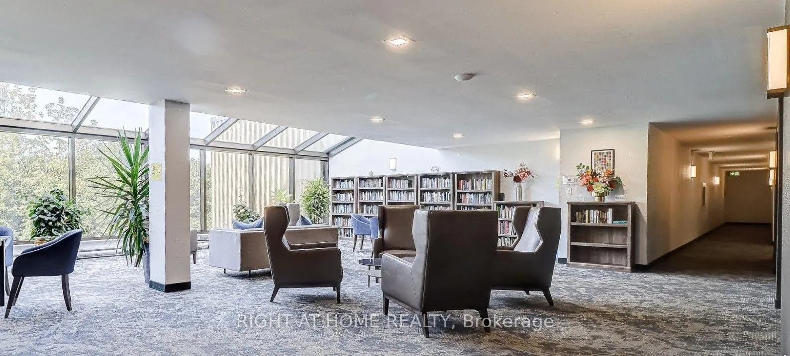Photo 19 of Unit 411, 360 Bloor Street E, Toronto, Rosedale-Moore Park — HOMEH