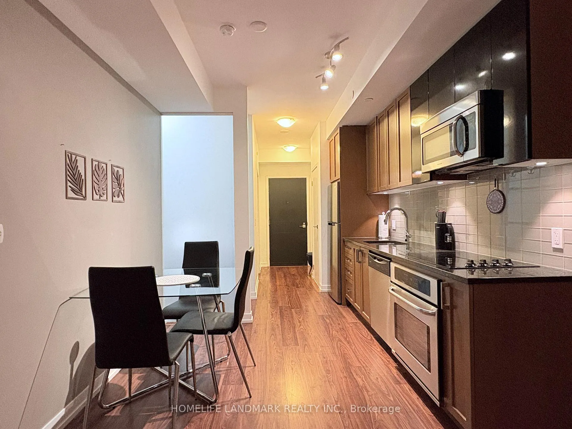 Photo 22 of Unit 527, 98 Lillian Street, Toronto, Mount Pleasant West — HOMEH
