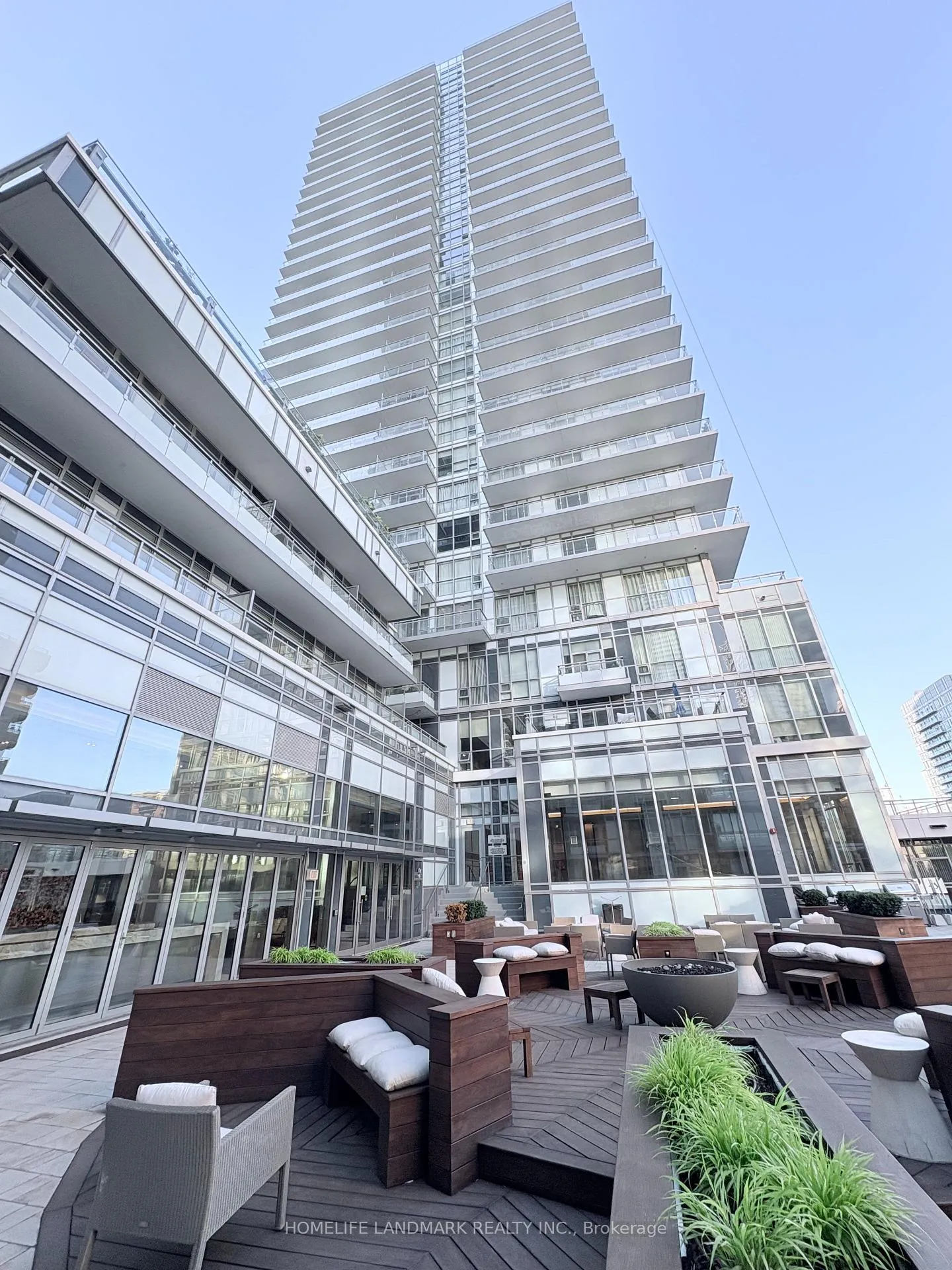 Photo 33 of Unit 527, 98 Lillian Street, Toronto, Mount Pleasant West — HOMEH