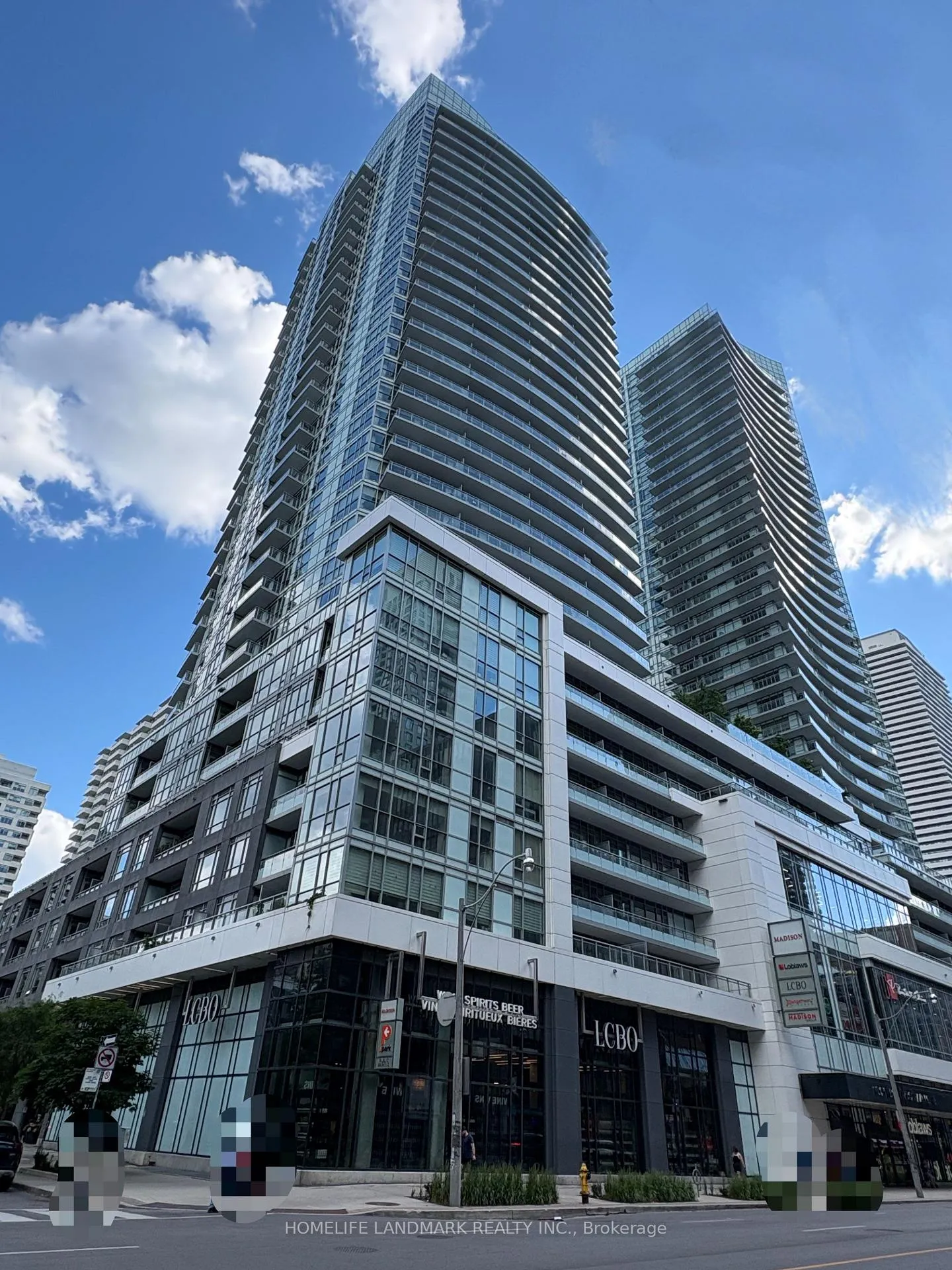Photo 2 of Unit 527, 98 Lillian Street, Toronto, Mount Pleasant West — HOMEH