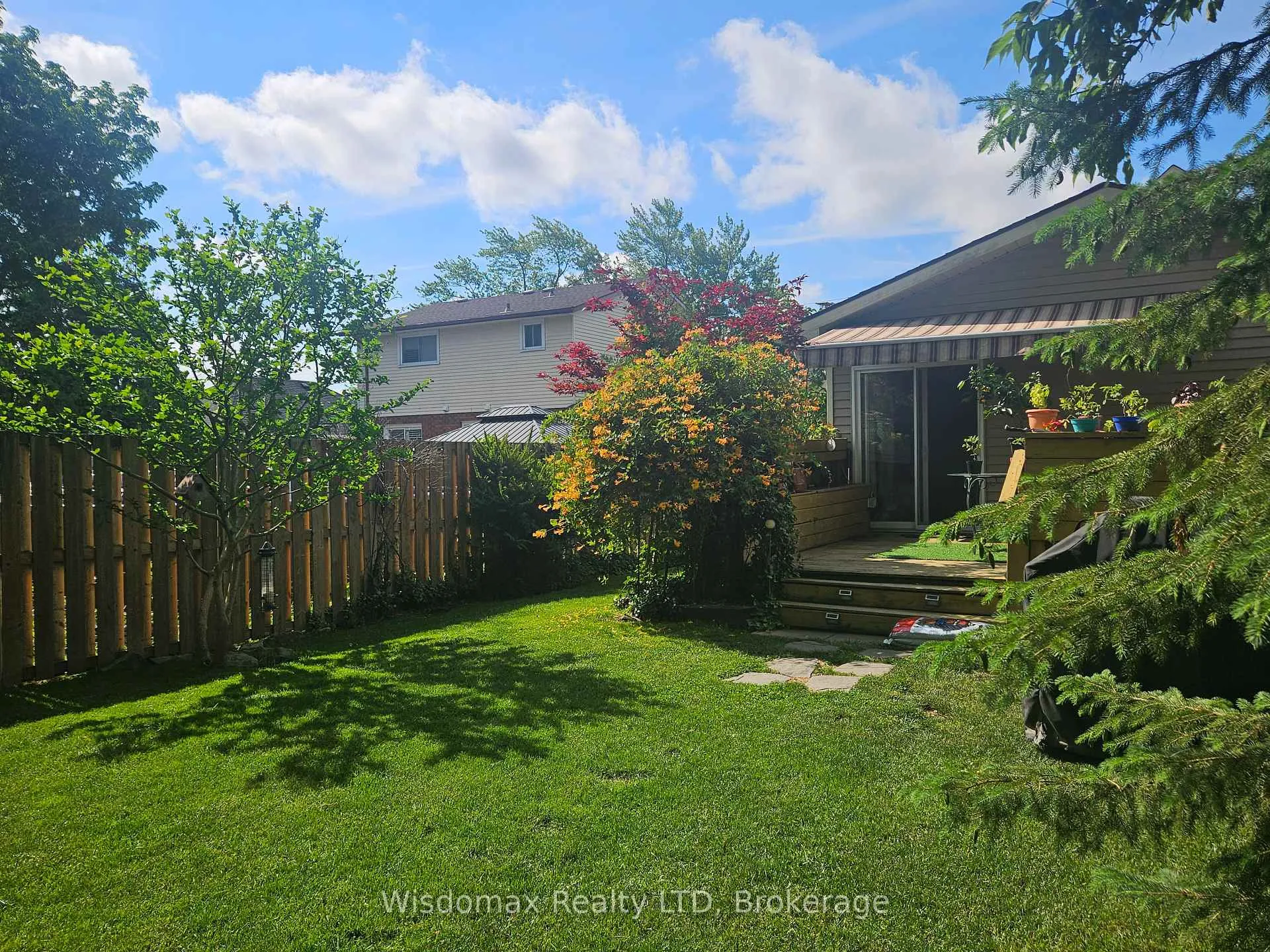 Photo 33 of 10 Rose Avenue, Thorold, Thorold Downtown — HOMEH