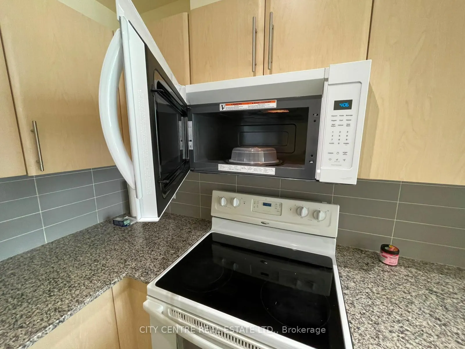 Photo 16 of Unit 2910, 3515 Kariya Drive, Mississauga, City Centre — HOMEH