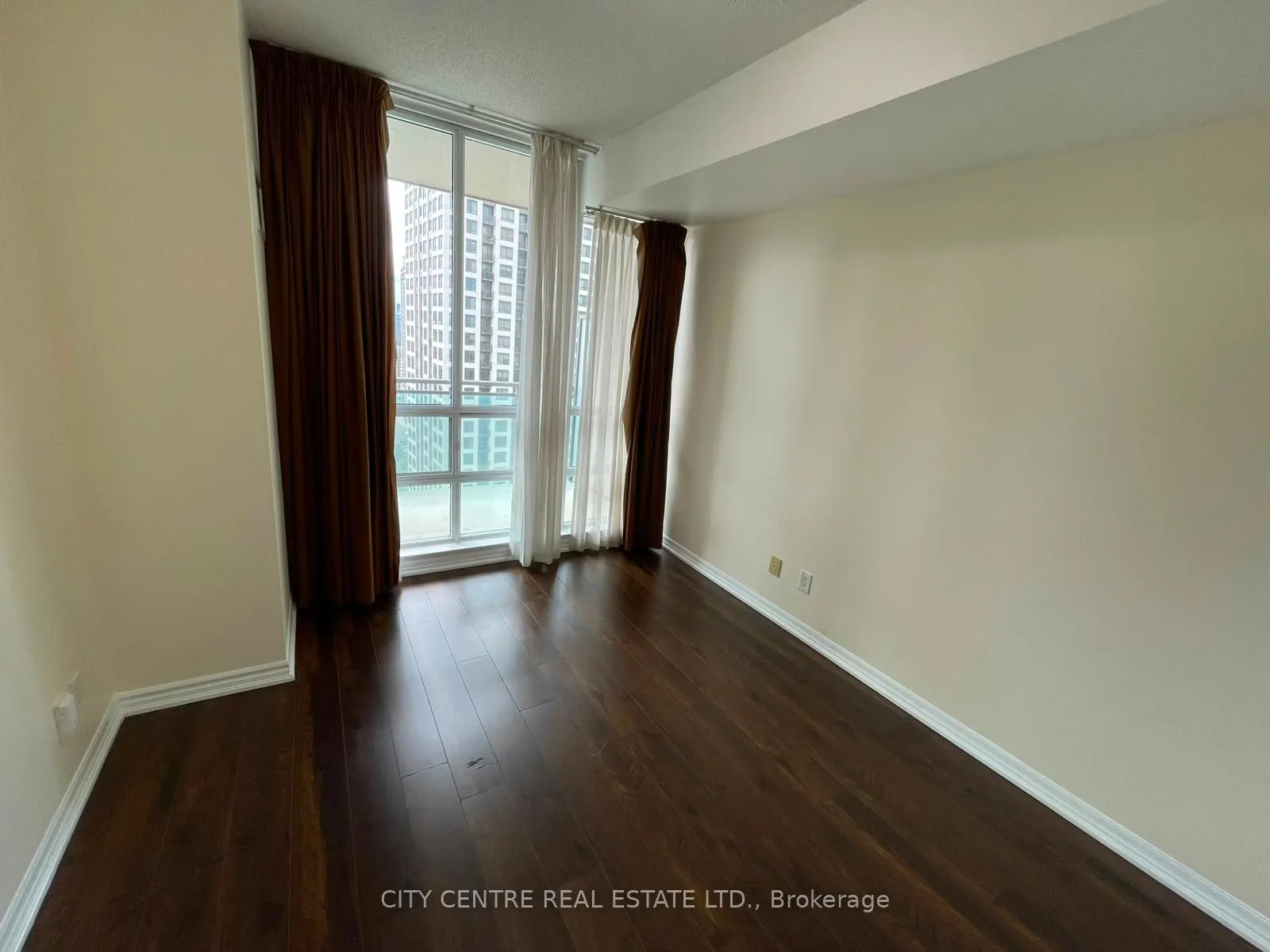 Photo 23 of Unit 2910, 3515 Kariya Drive, Mississauga, City Centre — HOMEH