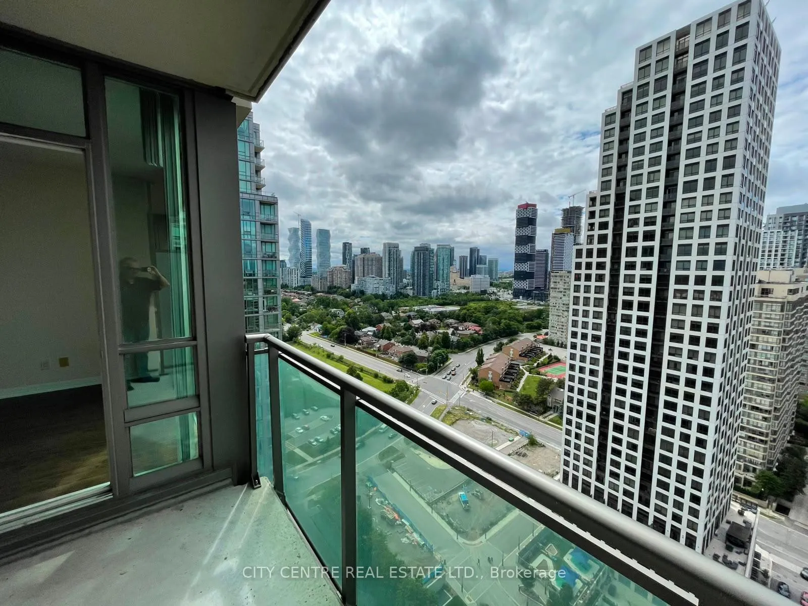 Photo 39 of Unit 2910, 3515 Kariya Drive, Mississauga, City Centre — HOMEH