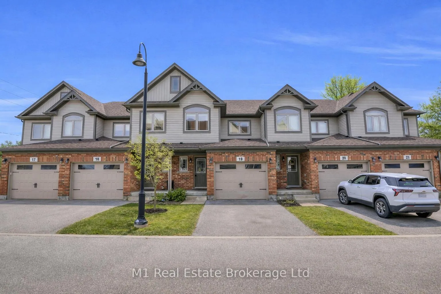 Photo 2 of Unit 19, 66 Eastview Road, Guelph, Grange Road — HOMEH