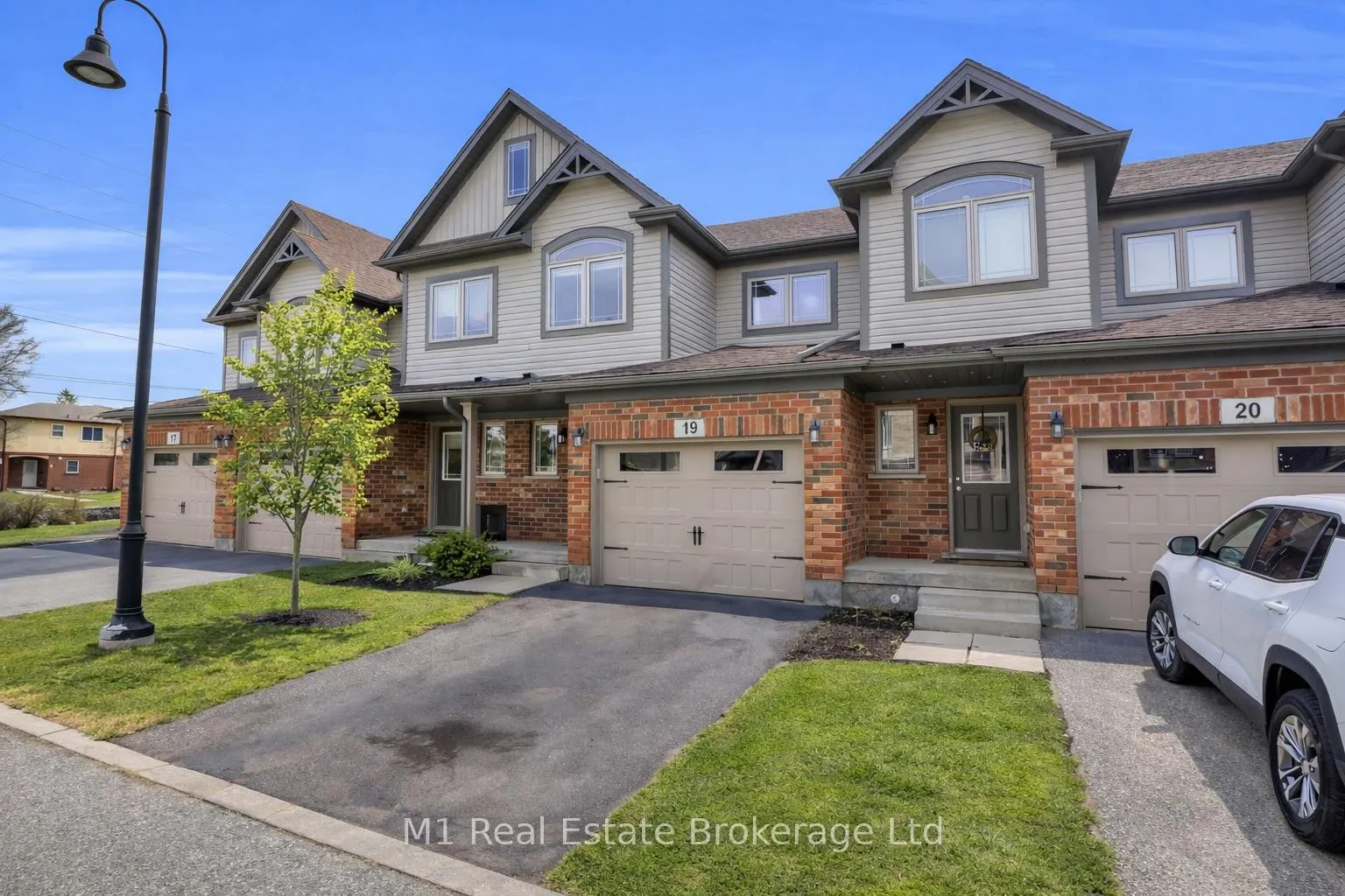 Photo 4 of Unit 19, 66 Eastview Road, Guelph, Grange Road — HOMEH